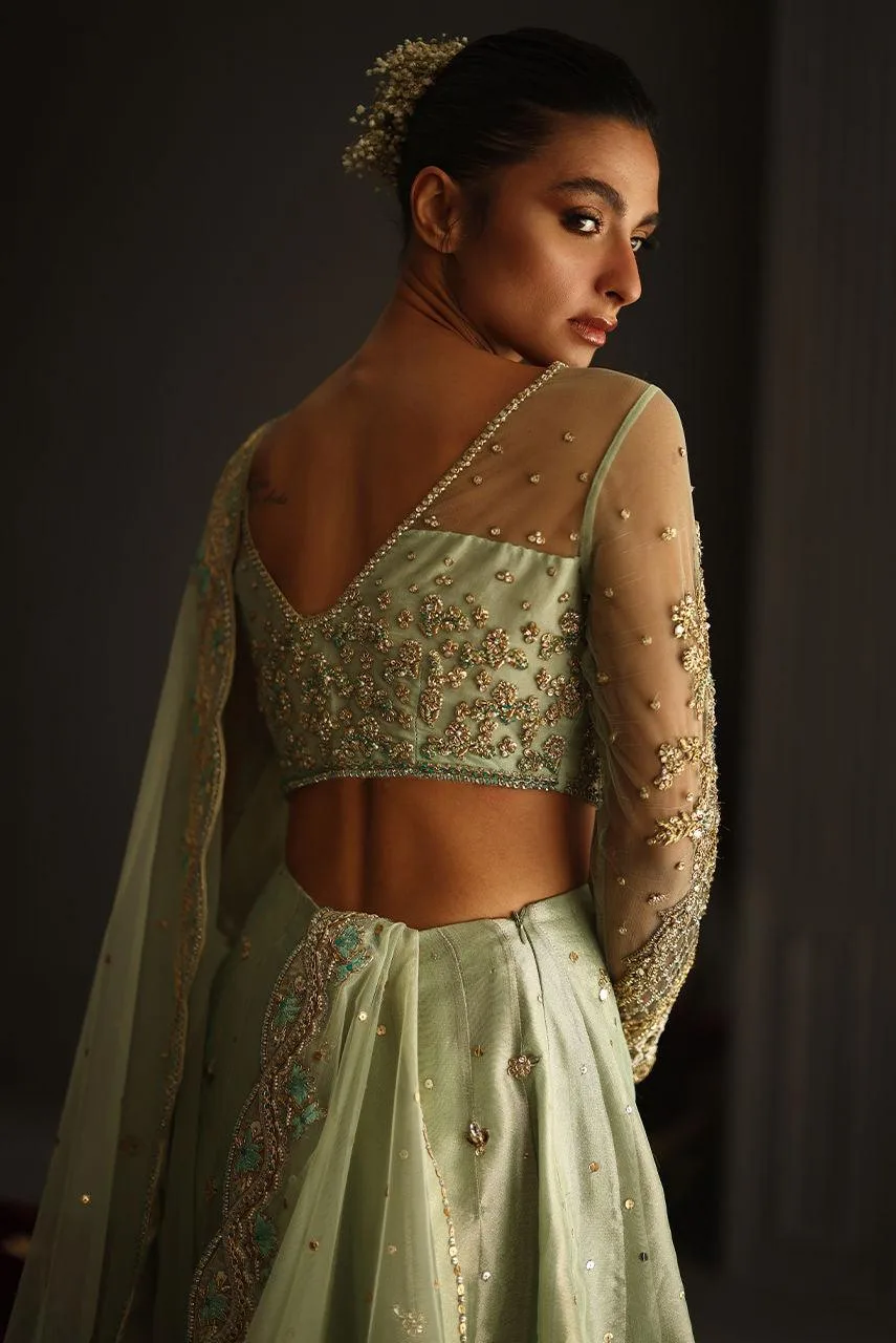 Deepak Perwani Diya Wedding Edit Gold – view 8 – Poshaq