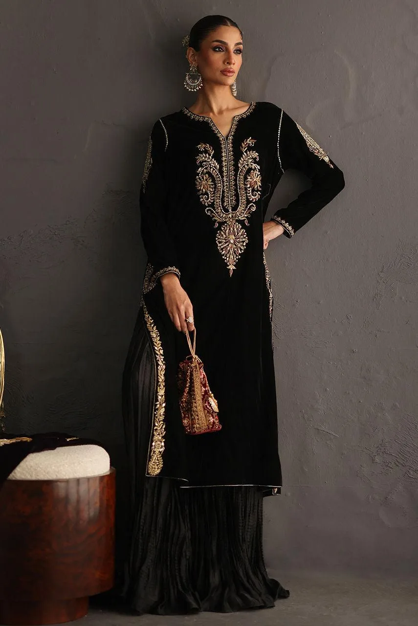 Deepak Perwani Diya Wedding Edit Magenta Velvet – view 4 – Poshaq