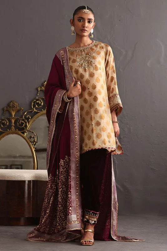 Deepak Perwani Diya Wedding Edit White Jacquard – view 1 – Poshaq