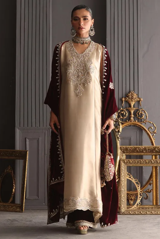 Deepak Perwani Diya Wedding Edit Gold Velvet – view 1 – Poshaq