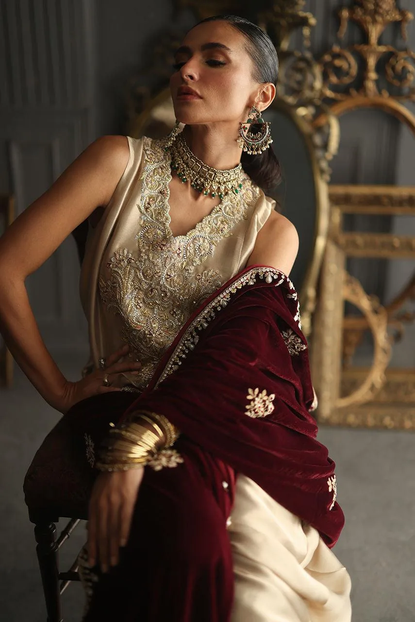 Deepak Perwani Diya Wedding Edit Gold Velvet – view 9 – Poshaq