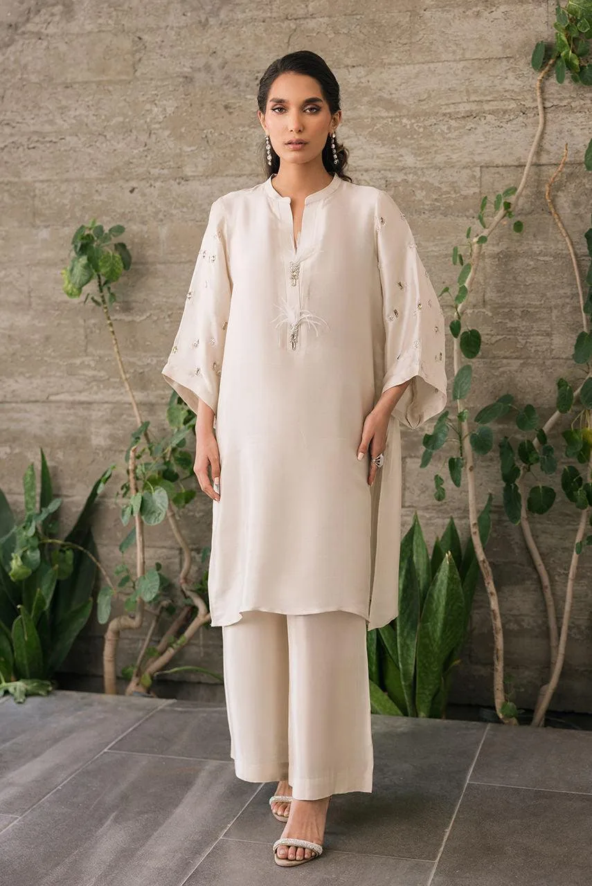 Deepak Perwani Eid Edit 25 – view 1 – Poshaq