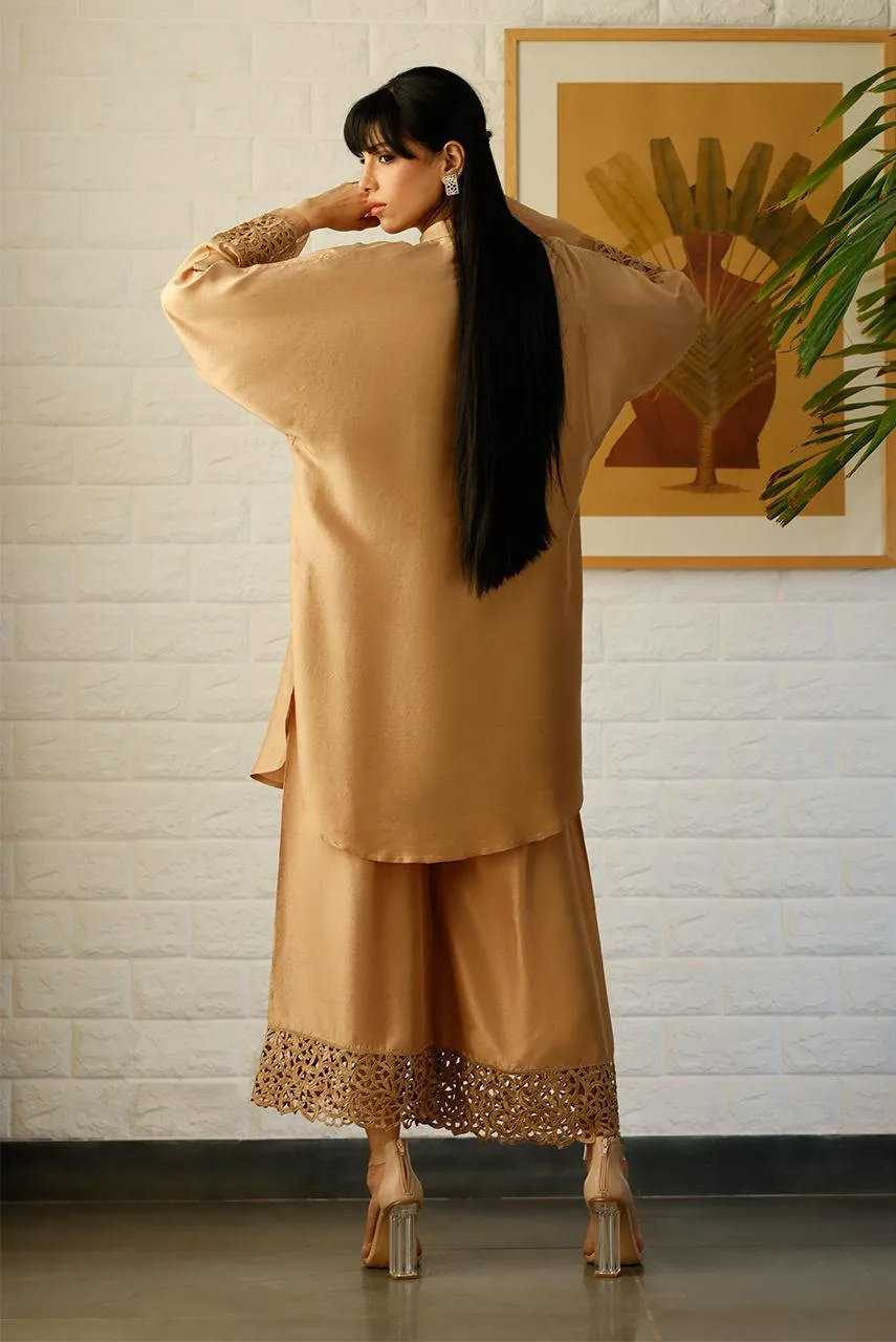 Deepak Perwani Lilah Silk Edit 24 Gold Raw Silk – view 2 – Poshaq