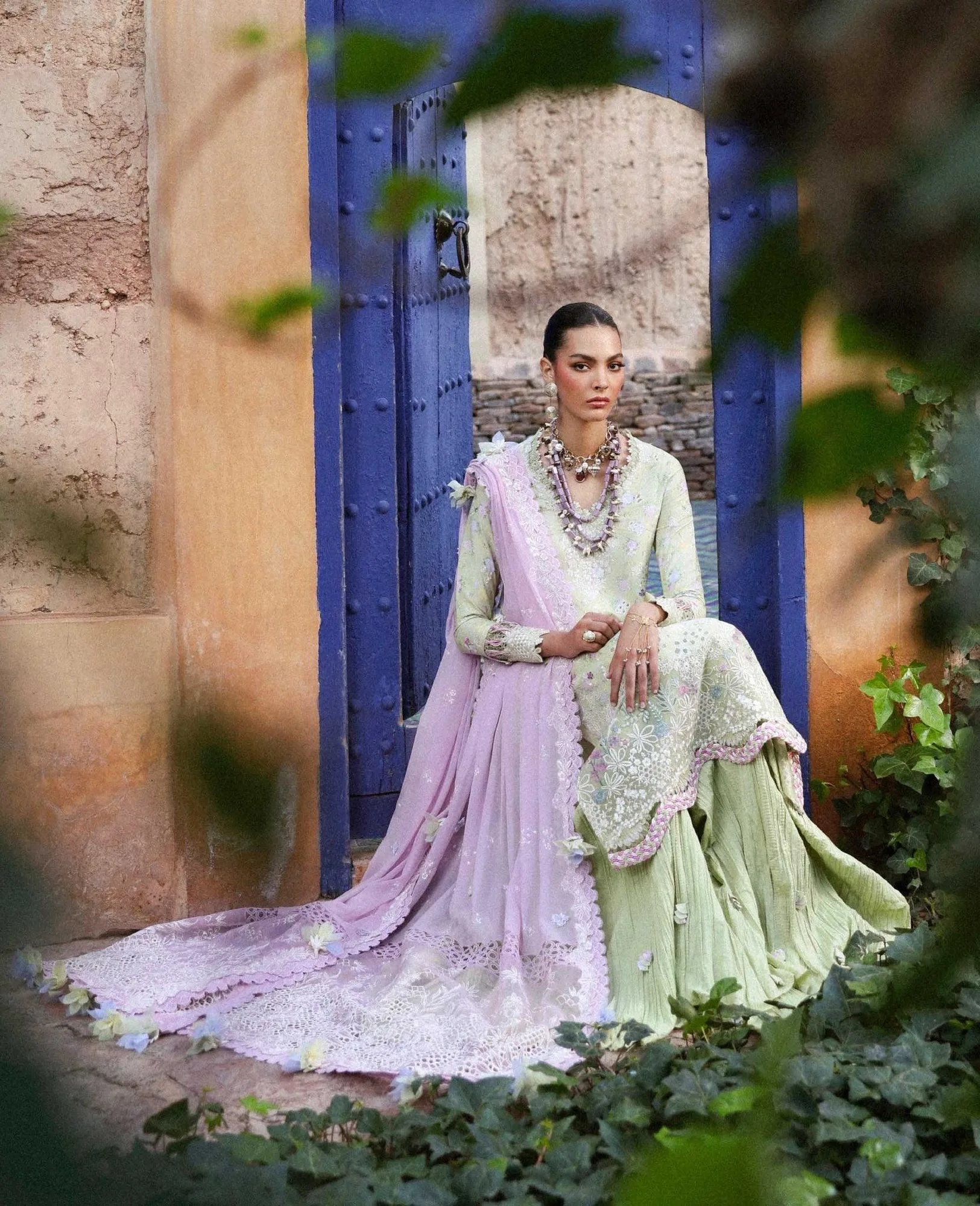 Republic Womenswear Reine Luxury Lawn 26 Green Georgette – view 7 – Poshaq