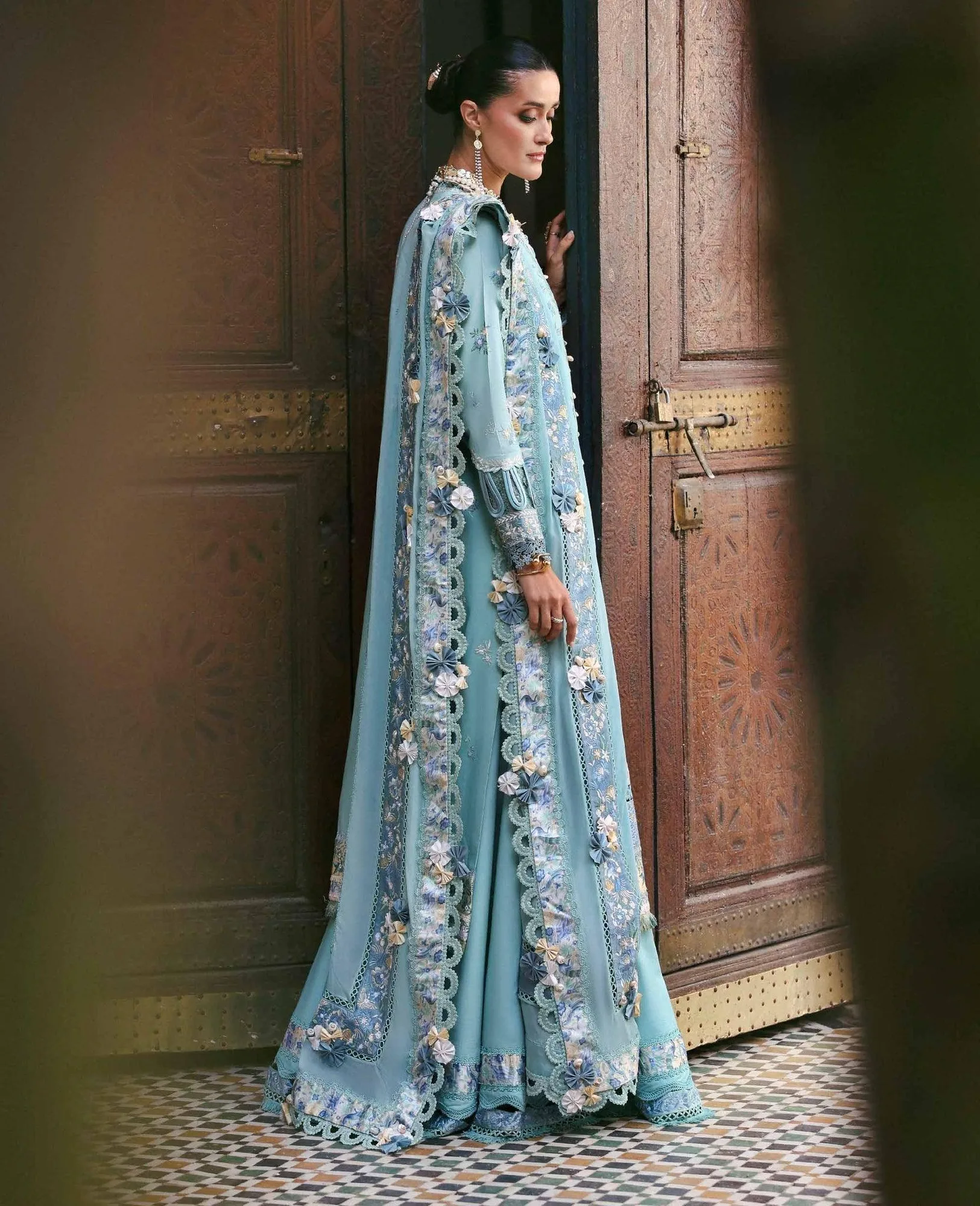 Republic Womenswear Reine Luxury Lawn 26 Yellow Georgette – view 2 – Poshaq