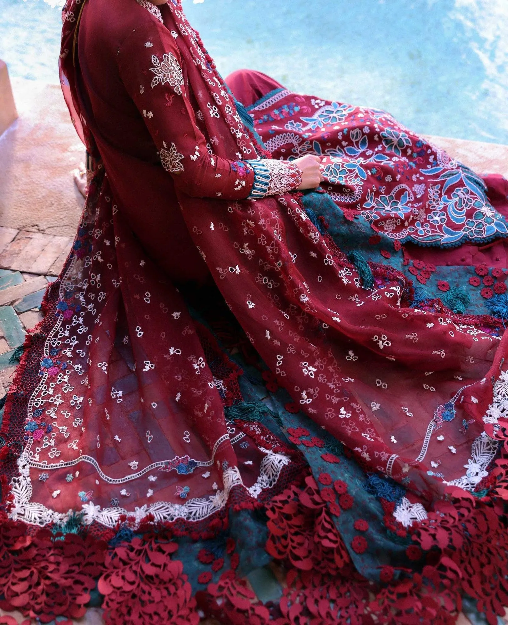Republic Womenswear Reine Luxury Lawn 26 Maroon Organza – view 6 – Poshaq
