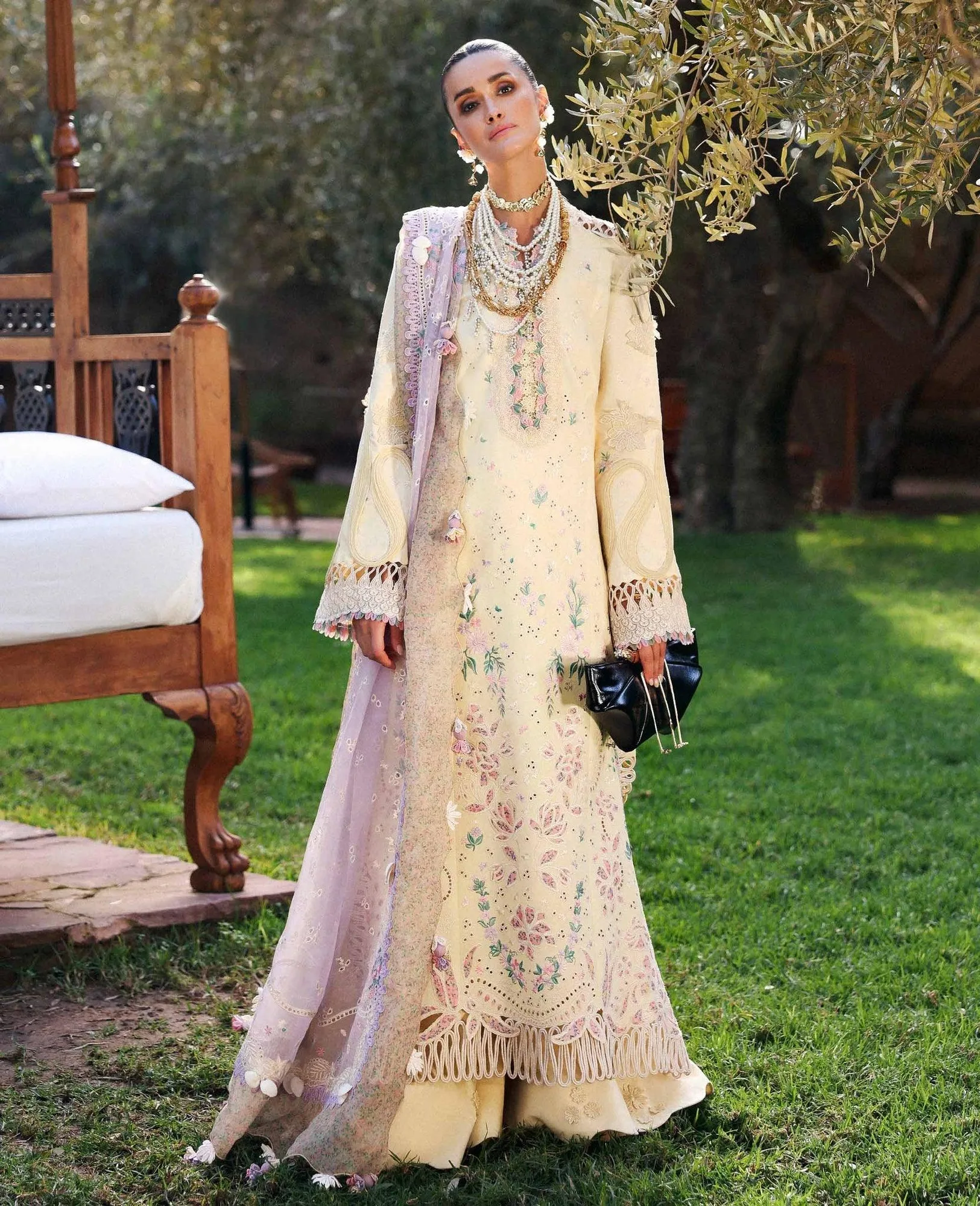 Republic Womenswear Reine Luxury Lawn 26 Yellow Organza – view 1 – Poshaq