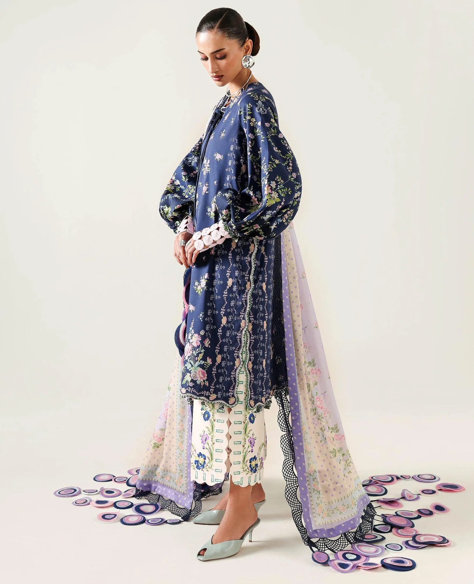 Republic Womenswear Neoma Summer Prints 26 White Chiffon – view 2 – Poshaq