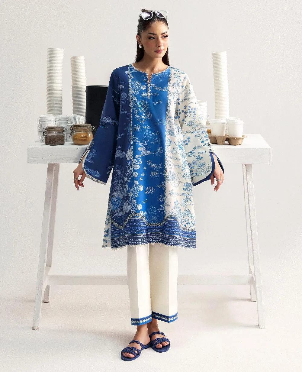 Republic Womenswear Essentials Pre Fall White – view 1 – Poshaq