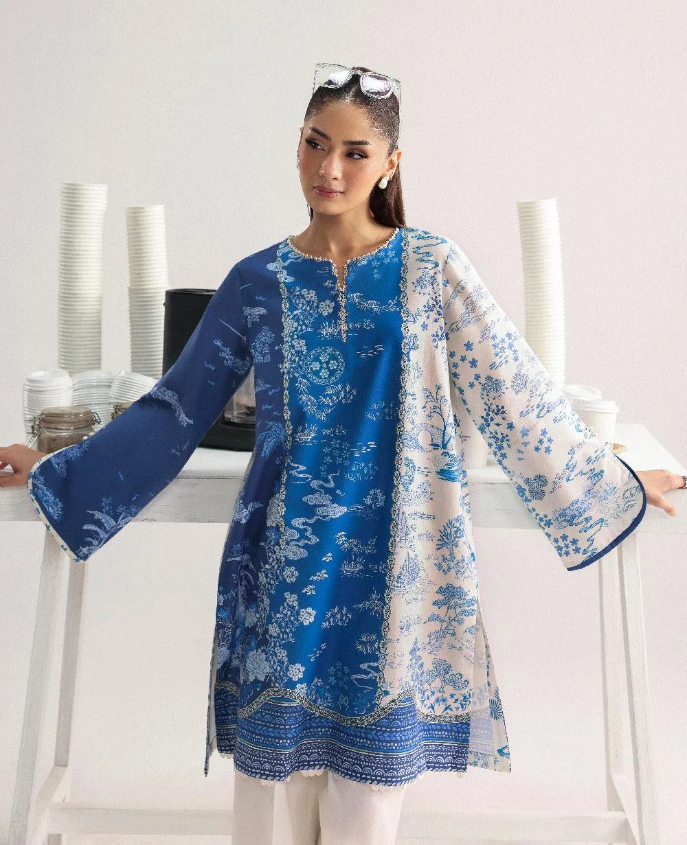 Republic Womenswear Essentials Pre Fall White – view 4 – Poshaq