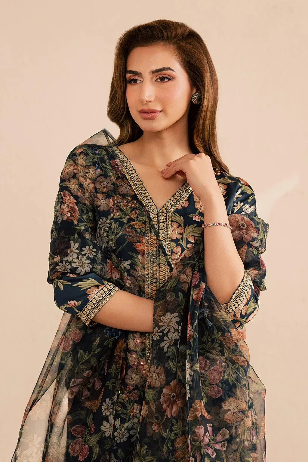 Vanya Silk Edit Organza – view 3 – Poshaq