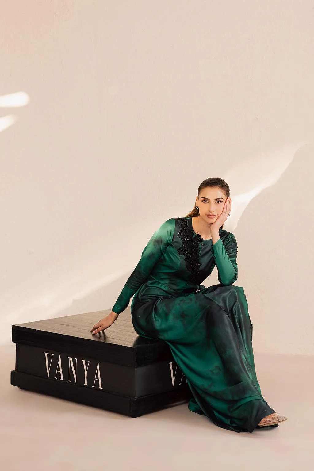 Vanya Silk Edit Silk – view 4 – Poshaq