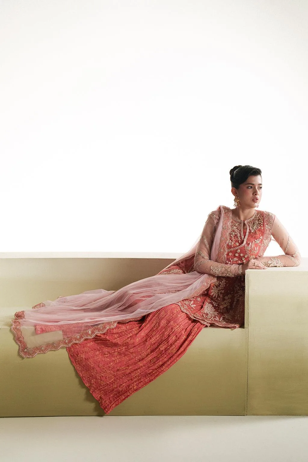 Vanya The Regal Edit Ivory Velvet – view 6 – Poshaq