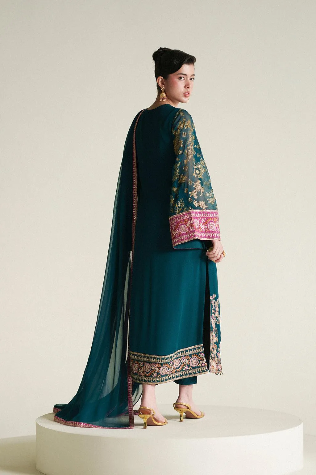 Vanya The Regal Edit Green Chiffon – view 2 – Poshaq