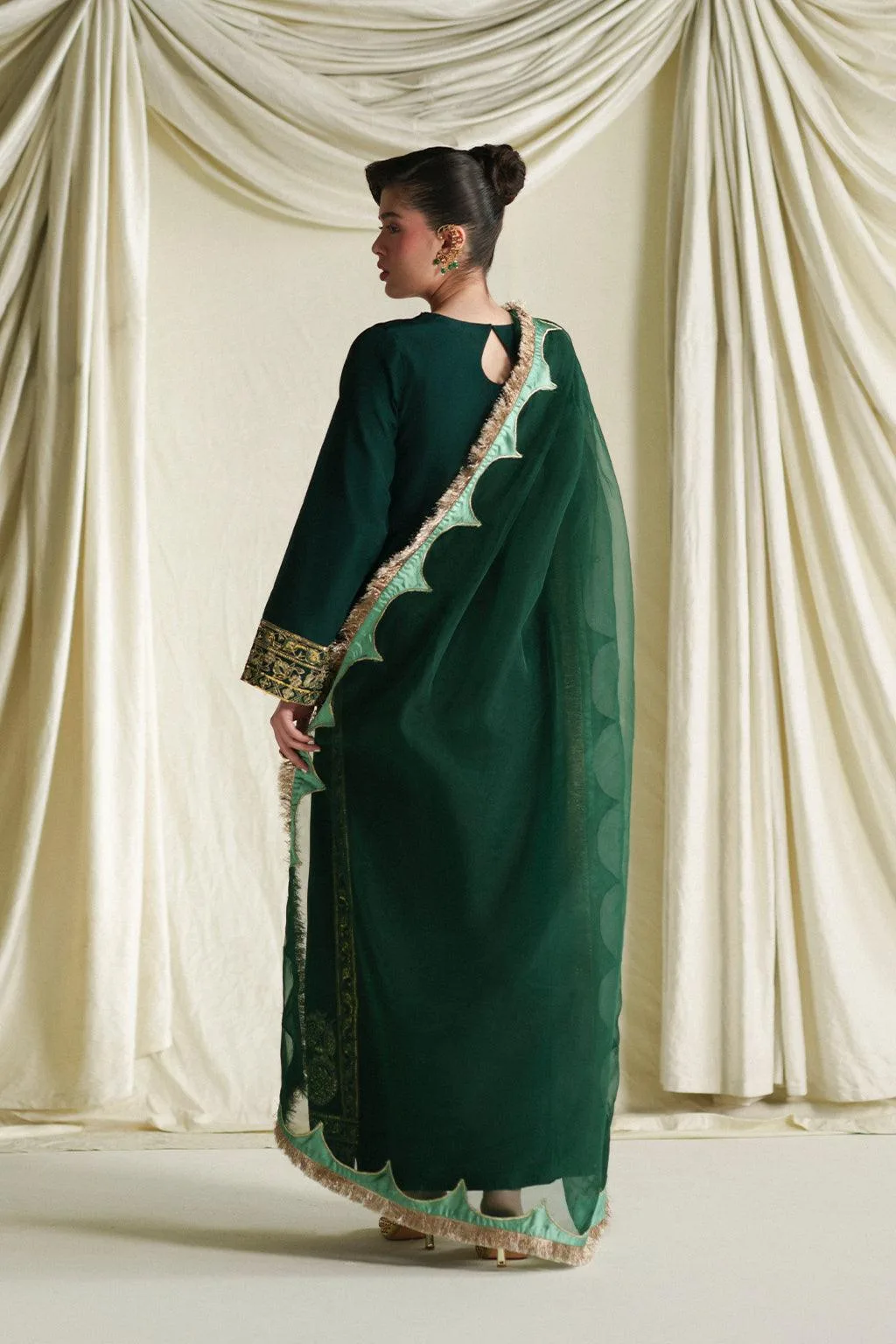 Vanya The Regal Edit Silk – view 2 – Poshaq