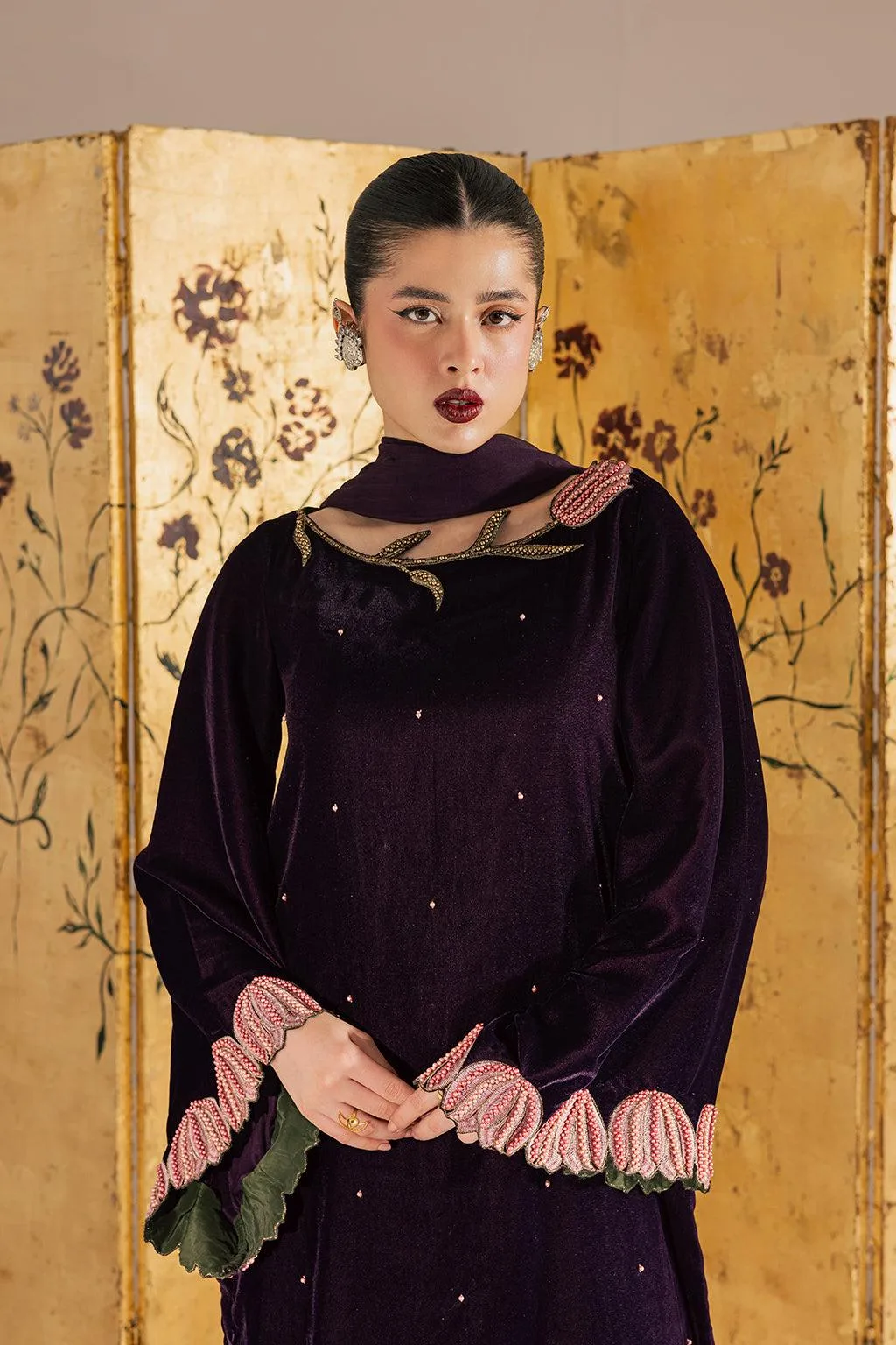 Vanya Velvet Muse Raw Silk – view 4 – Poshaq