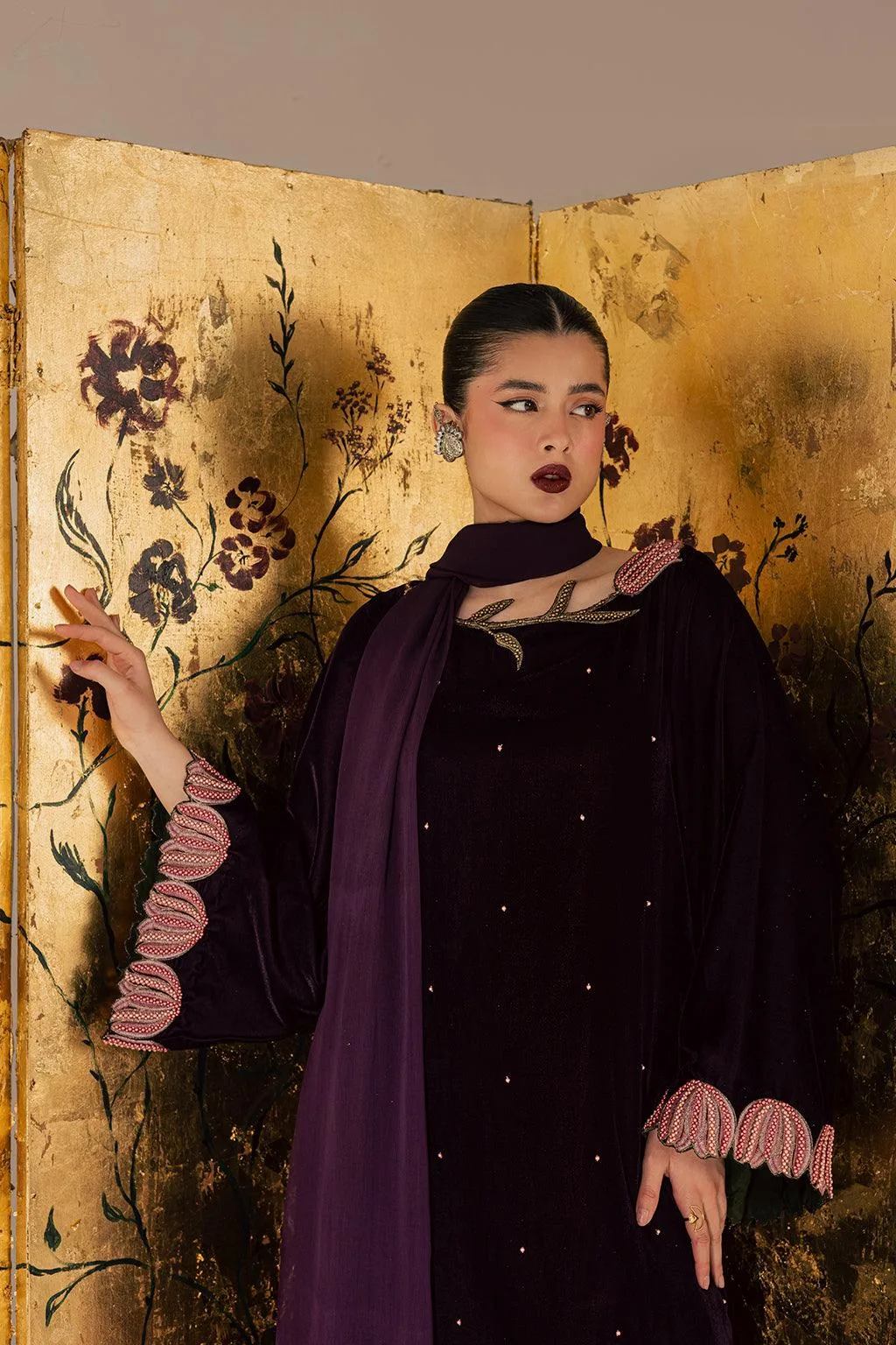 Vanya Velvet Muse Raw Silk – view 5 – Poshaq