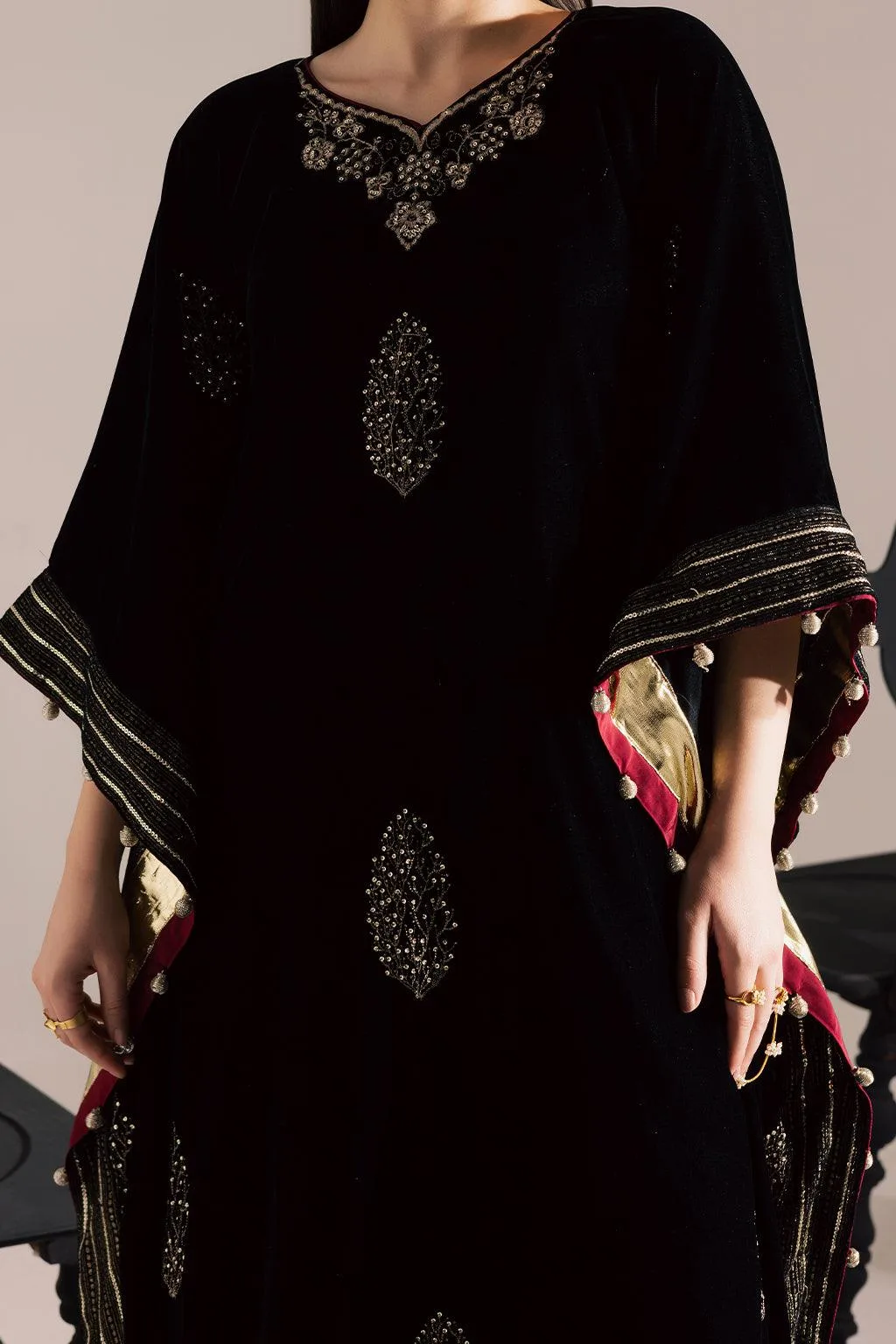 Vanya Velvet Muse Black Raw Silk – view 3 – Poshaq
