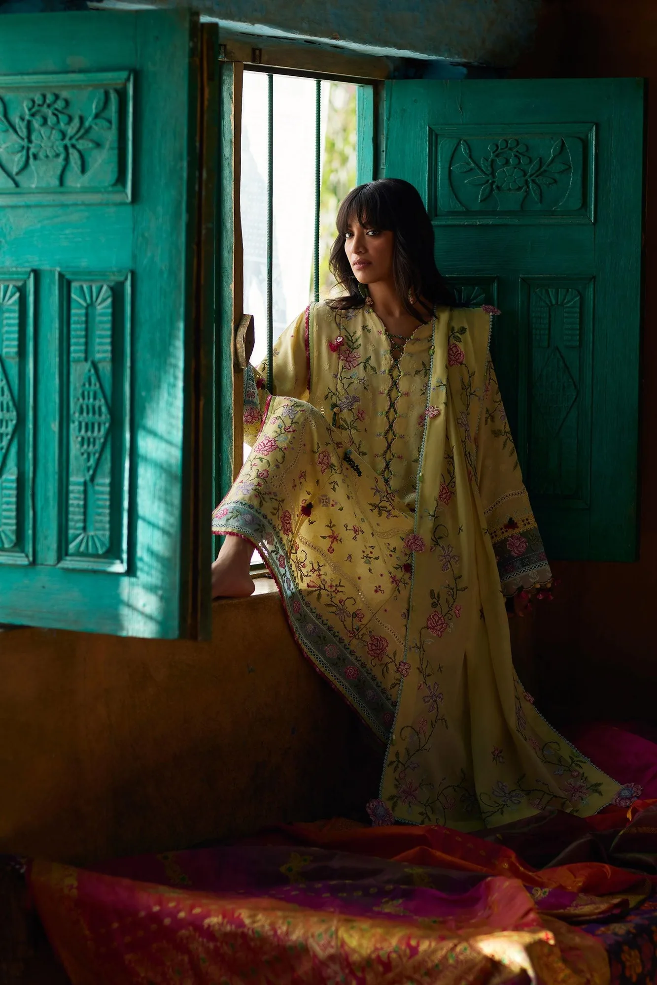 Jacquard – view 2 – Poshaq
