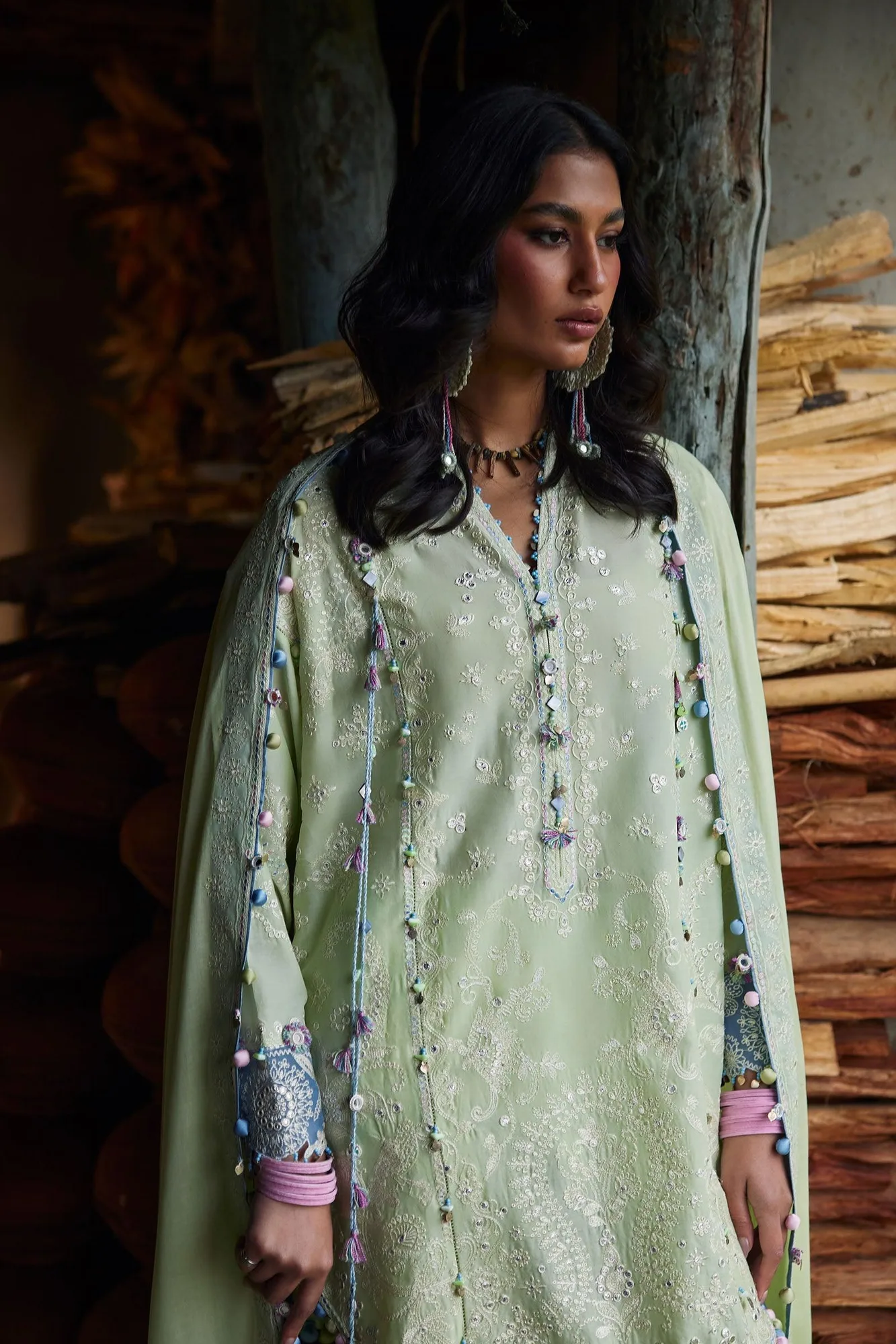Ivory Organza – view 3 – Poshaq