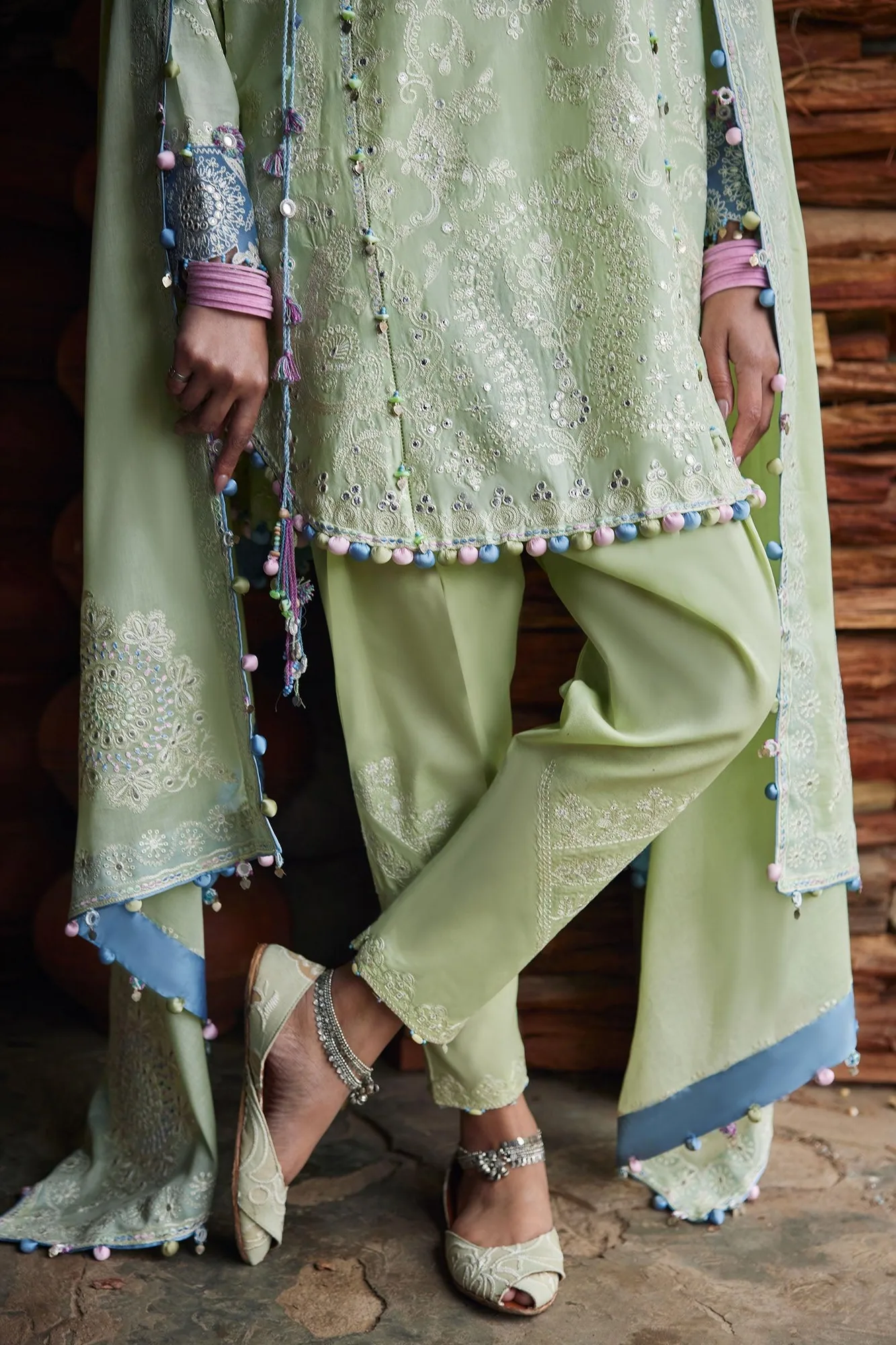 Ivory Organza – view 4 – Poshaq