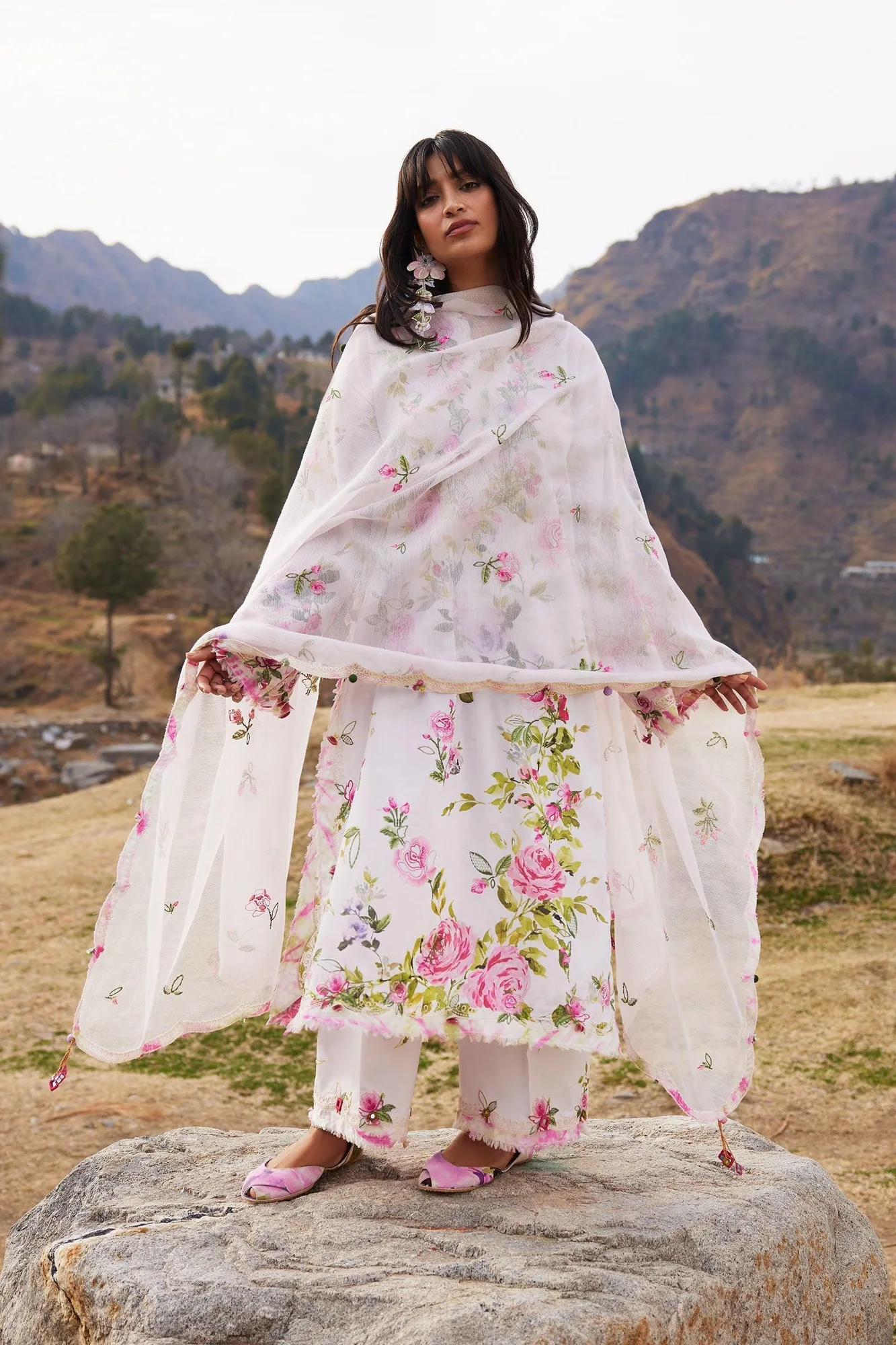 Lilac Organza – view 4 – Poshaq