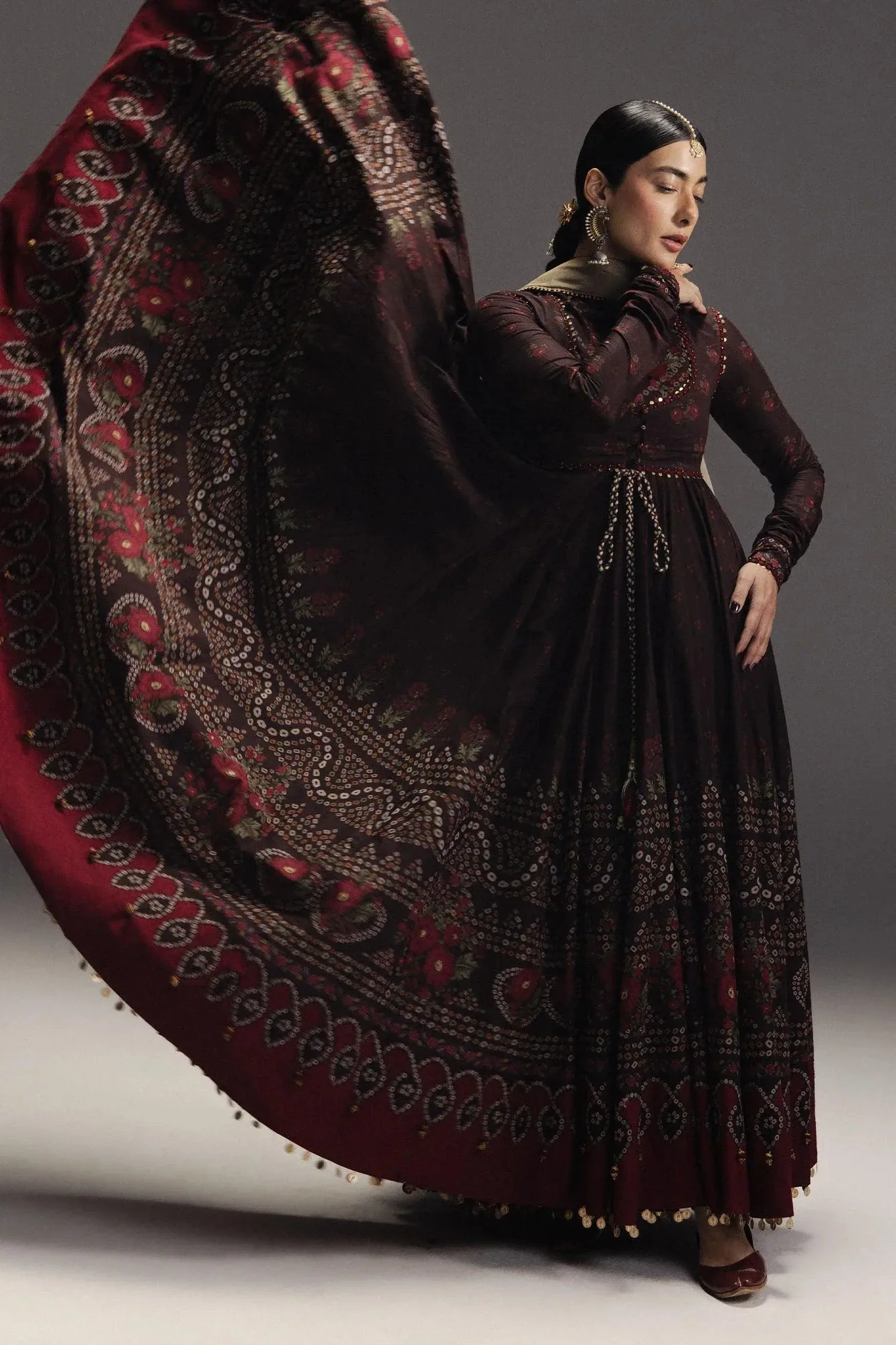 Maroon Silk – view 1 – Poshaq