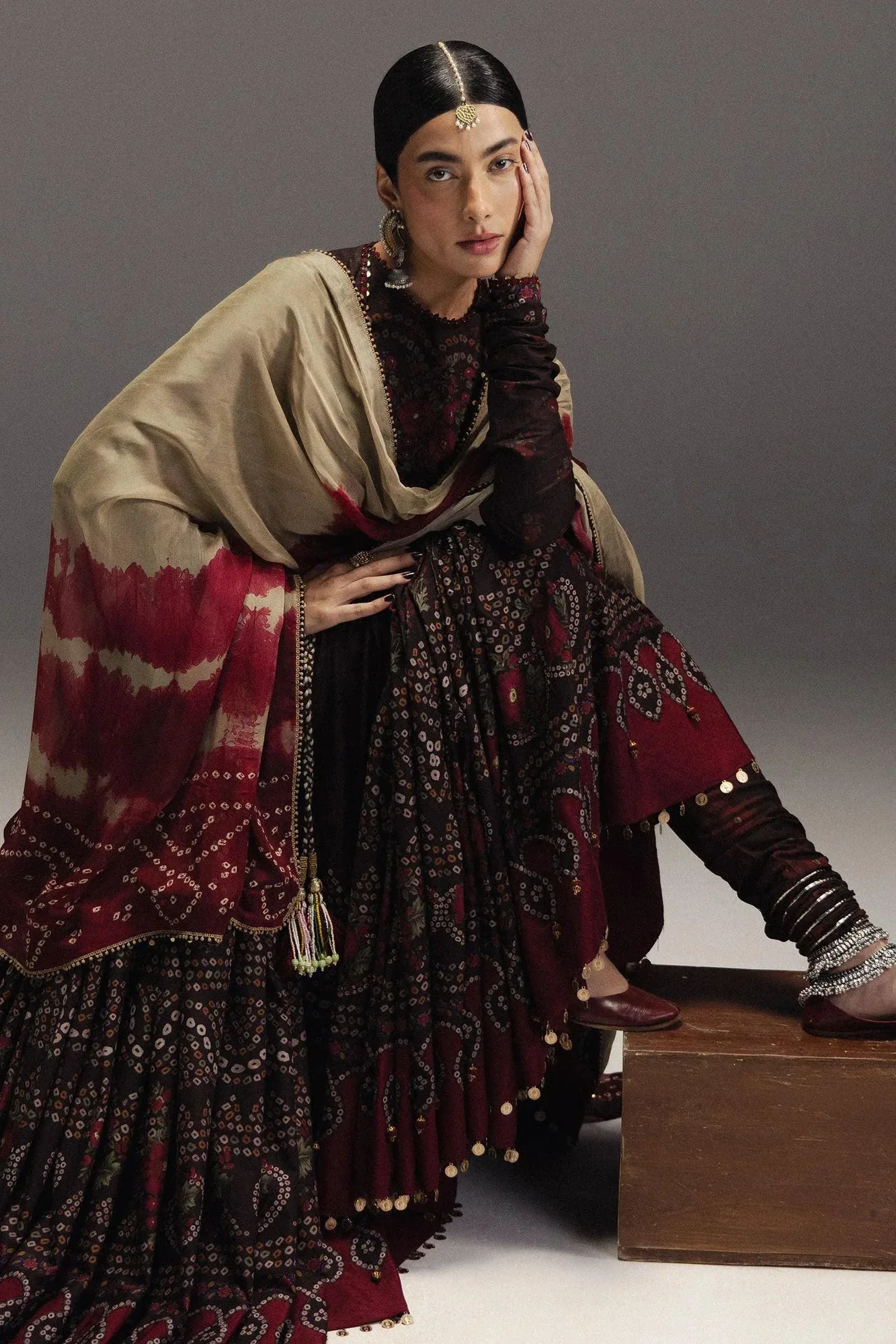 Maroon Silk – view 2 – Poshaq