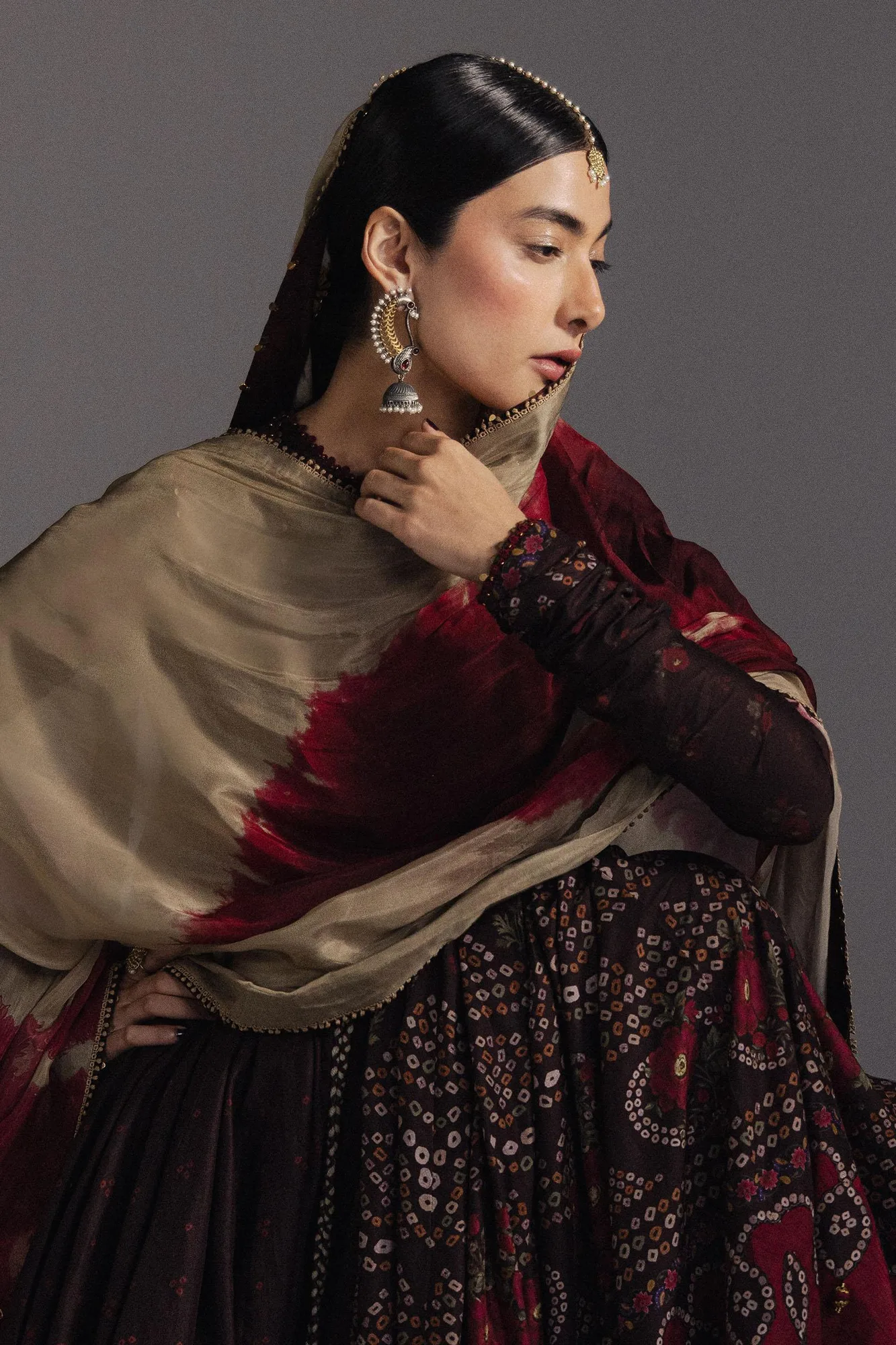 Maroon Silk – view 4 – Poshaq