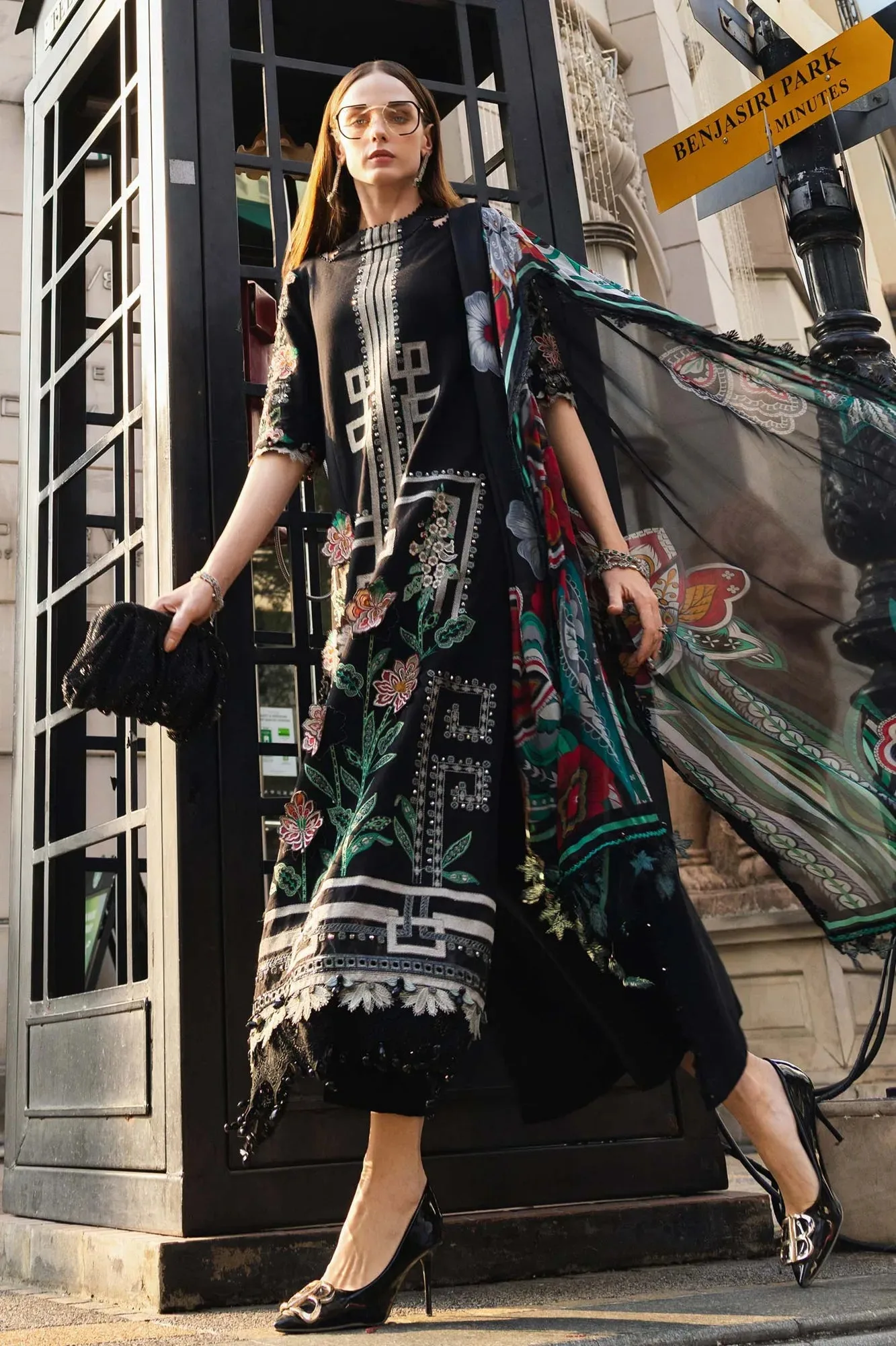 Black Jacquard – view 5 – Poshaq
