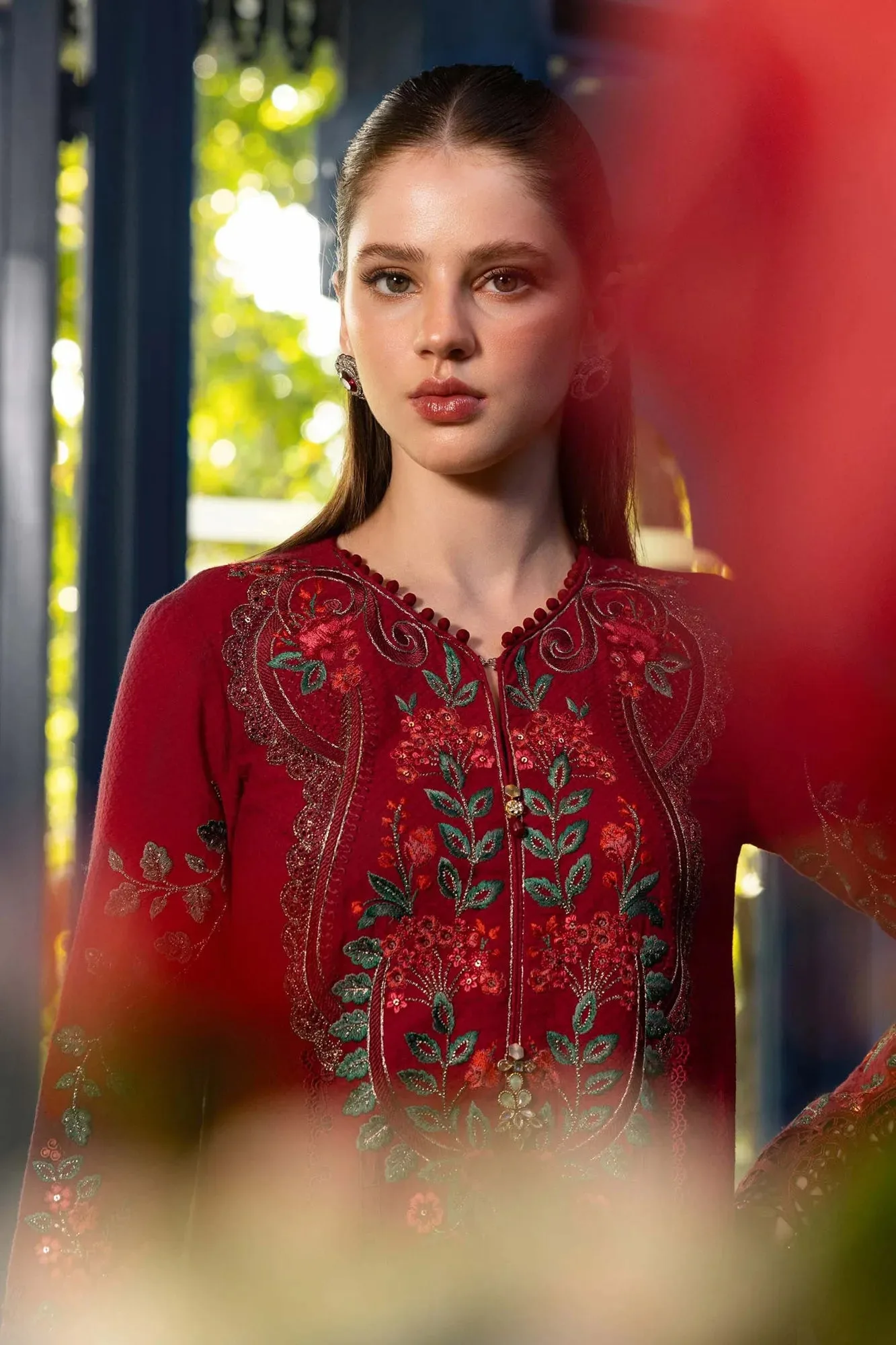 Red Jacquard – view 2 – Poshaq