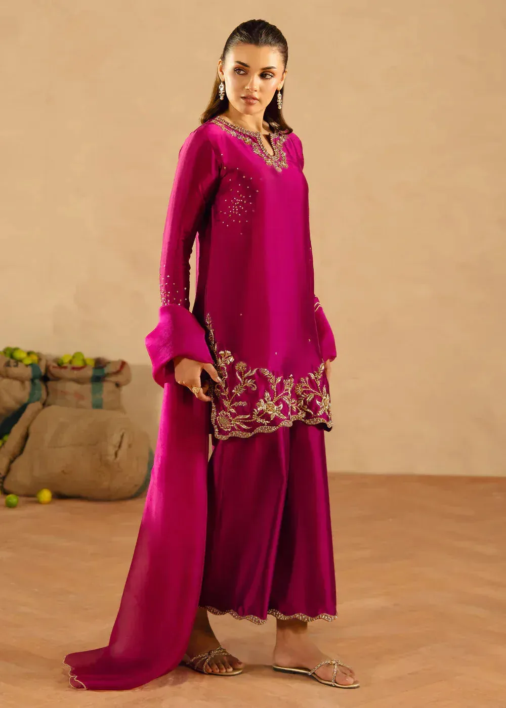 Silk – view 3 – Poshaq