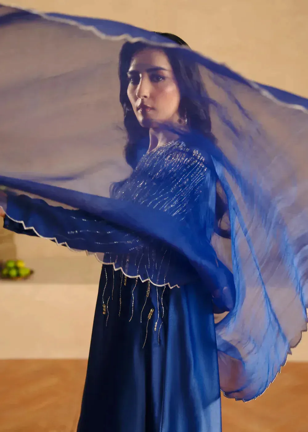 Silk – view 3 – Poshaq