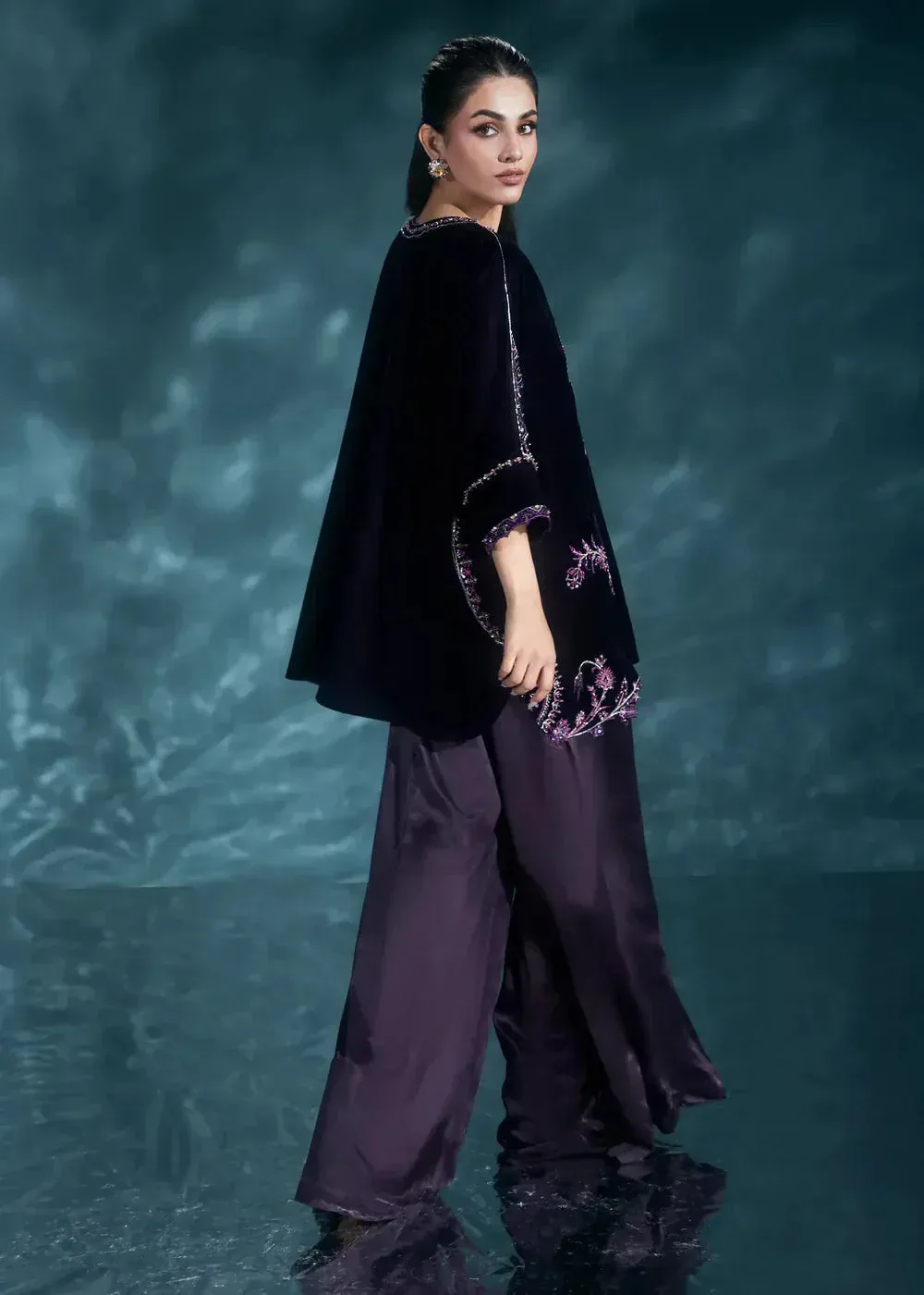 Purple Velvet – view 2 – Poshaq