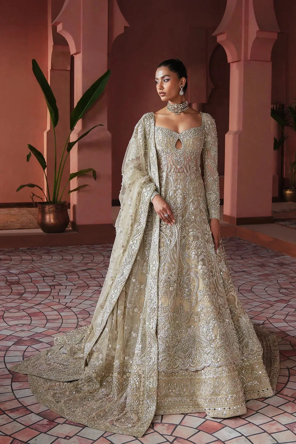 Beige Net – view 3 – Poshaq