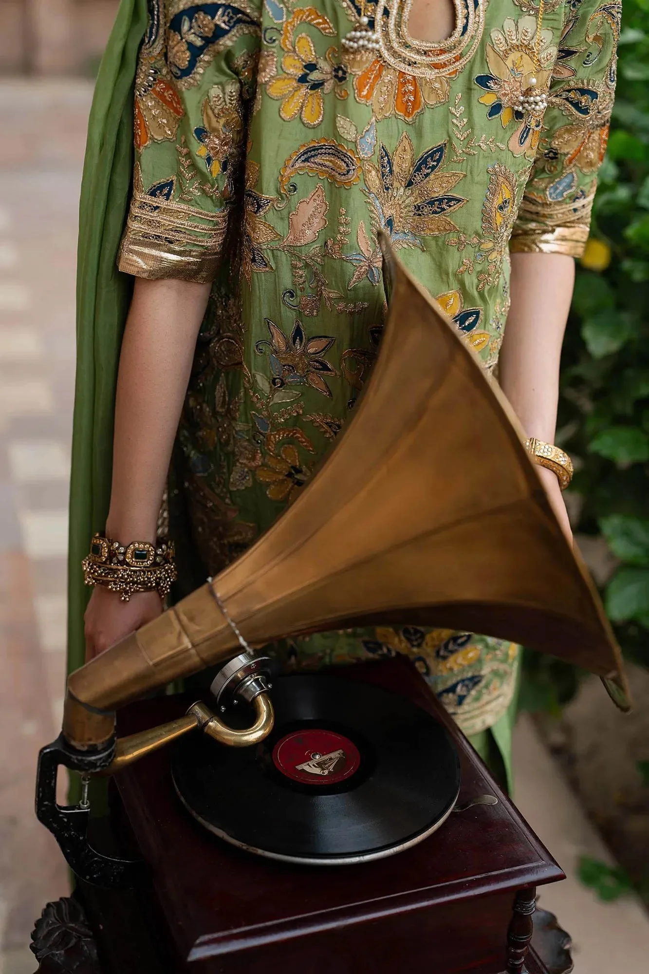 Green Raw Silk – view 6 – Poshaq