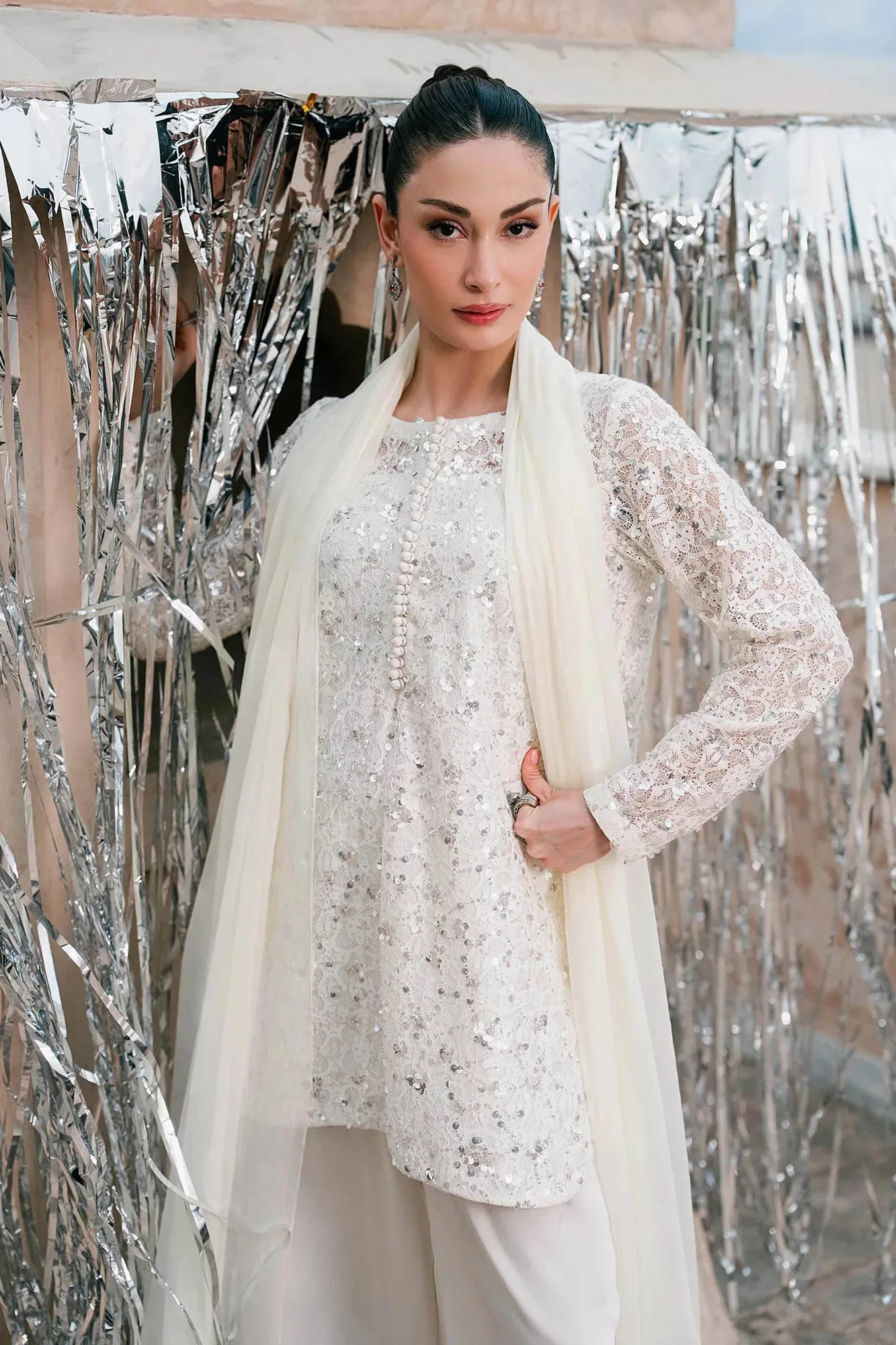 White Raw Silk – view 3 – Poshaq