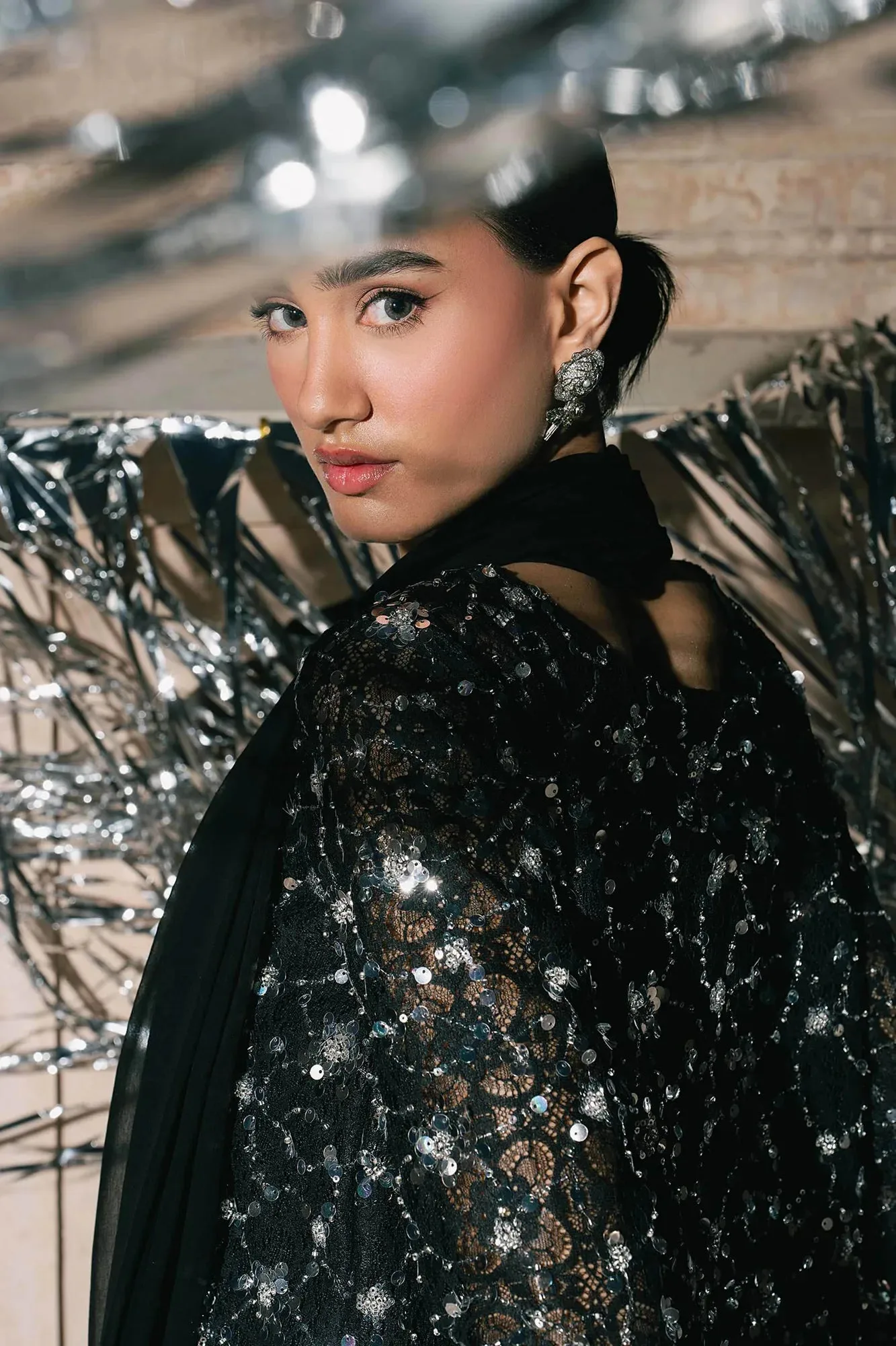 Black Raw Silk – view 1 – Poshaq