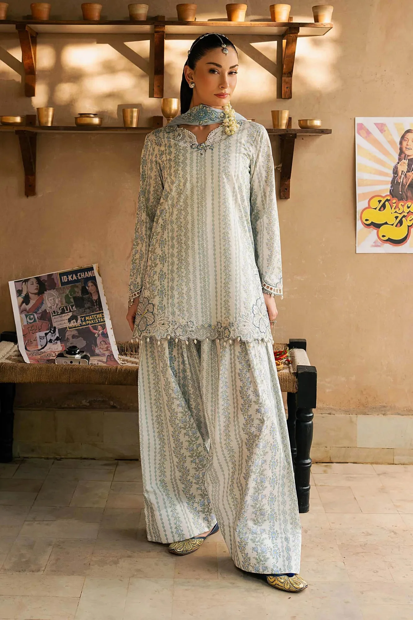 White Chiffon – view 2 – Poshaq