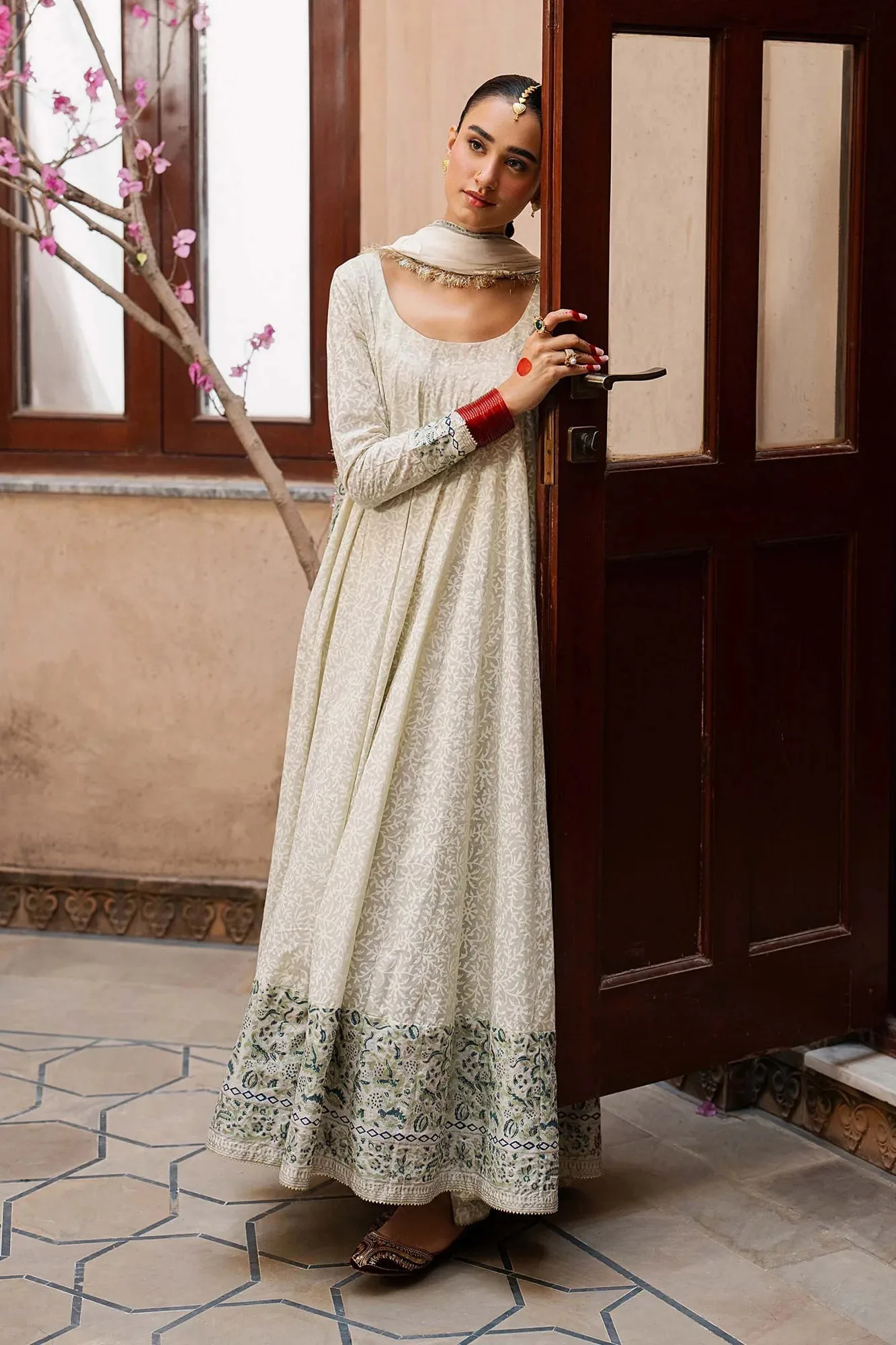 White Chiffon – view 8 – Poshaq