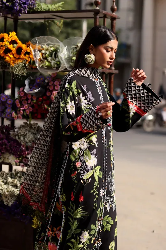 Black Organza – view 1 – Poshaq