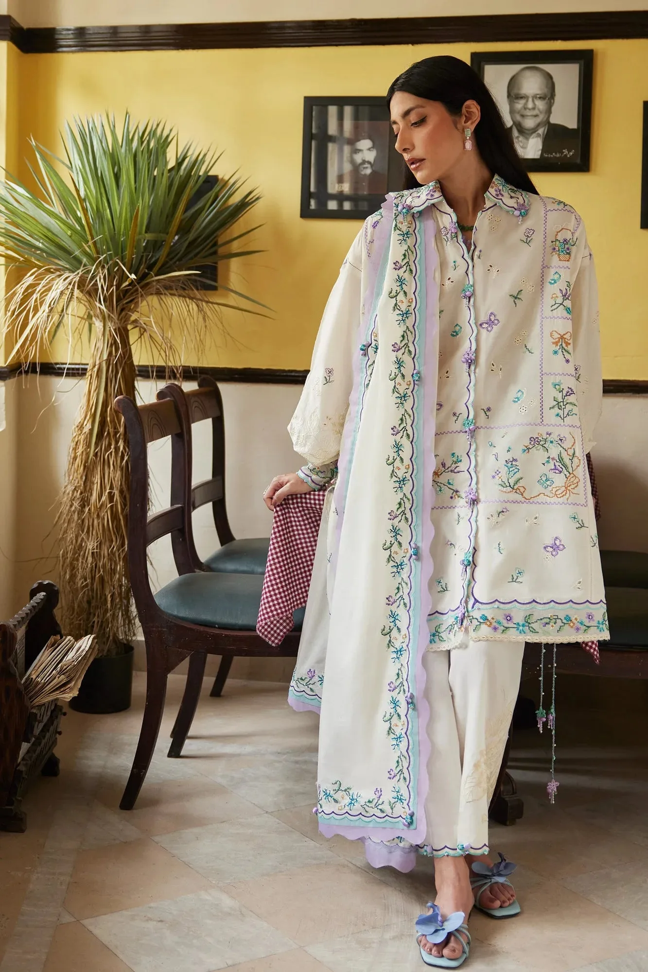 Lilac Organza – view 2 – Poshaq