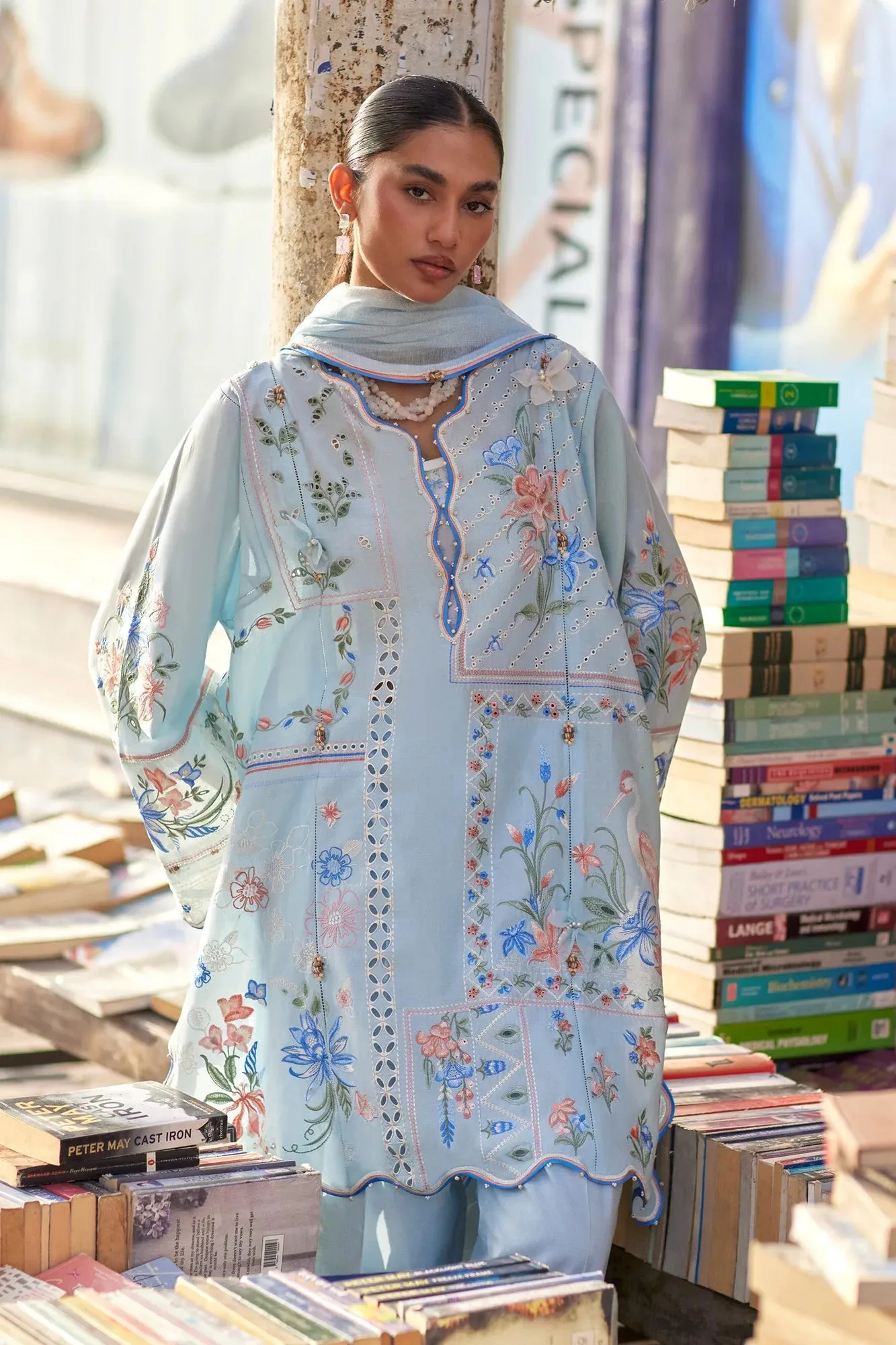 Ivory Organza – view 1 – Poshaq