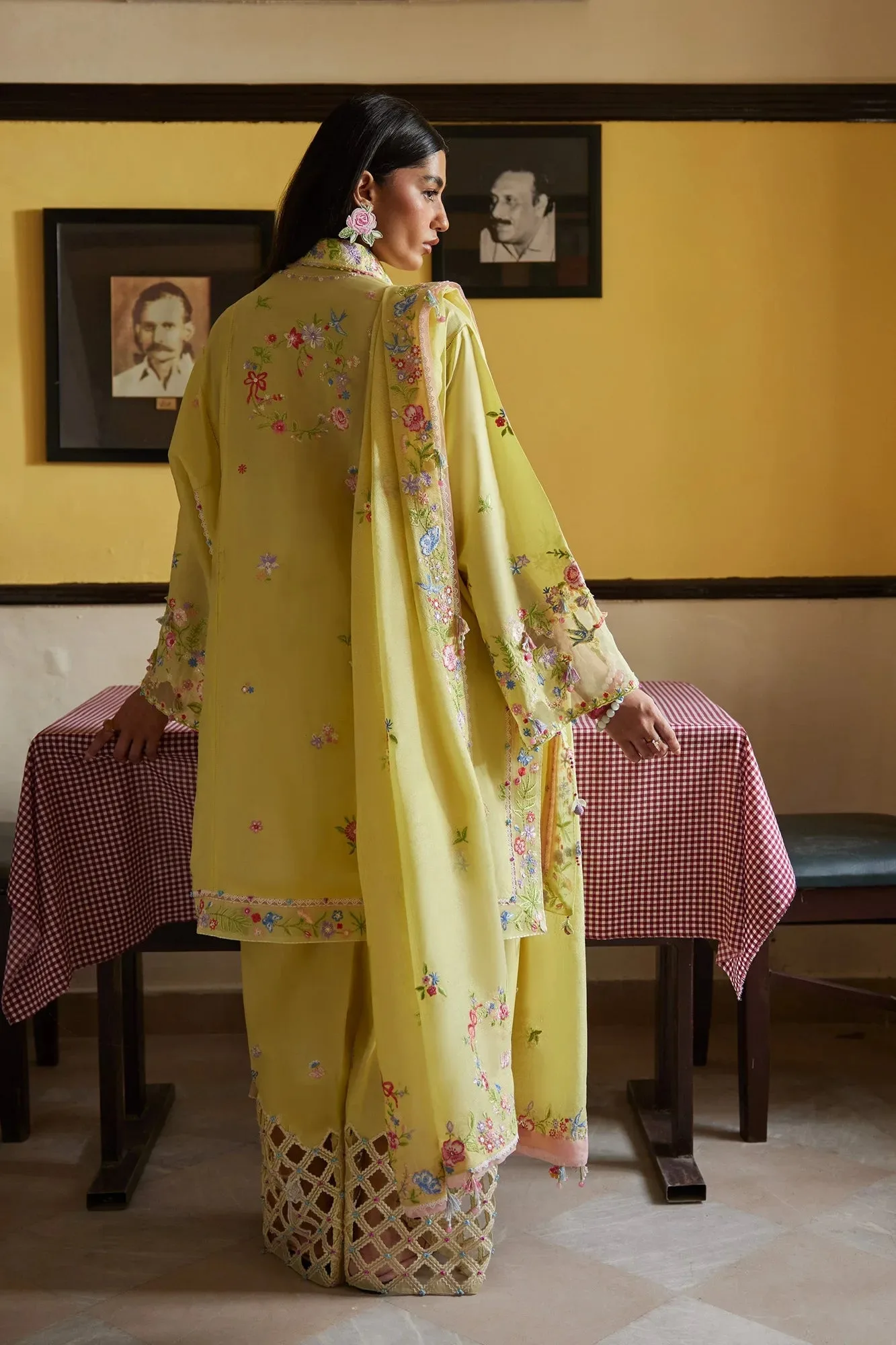 Yellow Organza – view 2 – Poshaq