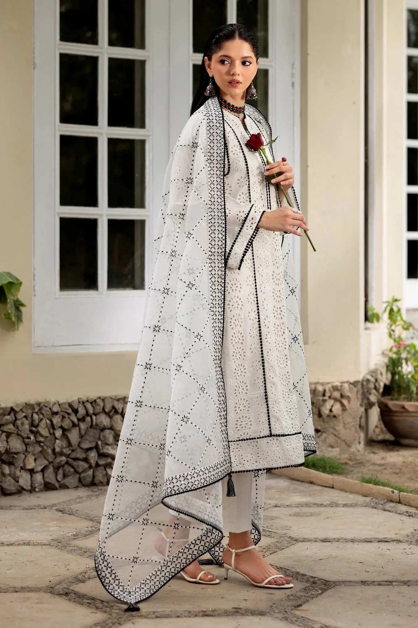 Organza – view 2 – Poshaq