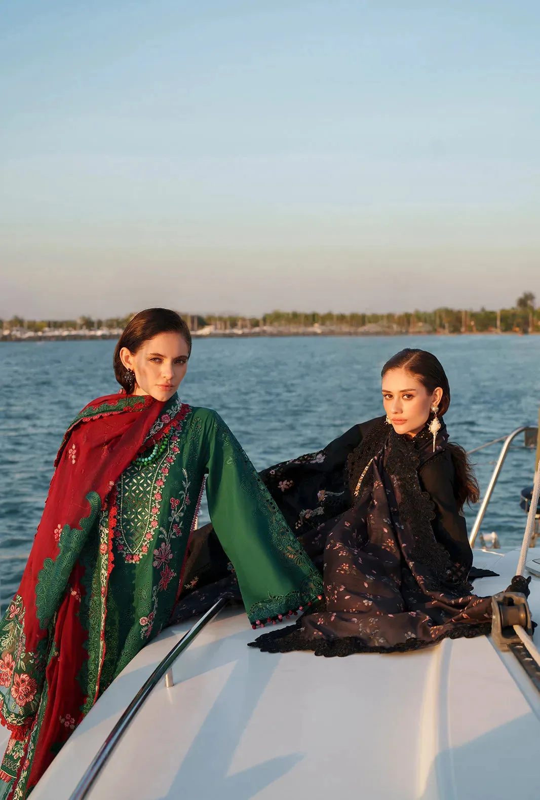 Black Organza – view 18 – Poshaq
