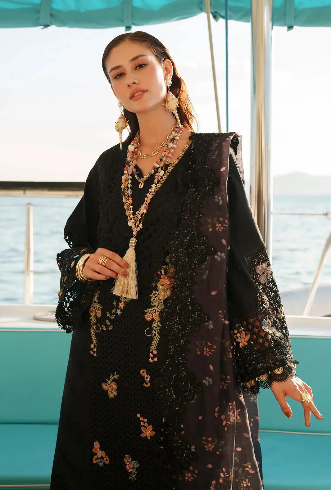 Black Organza – view 2 – Poshaq
