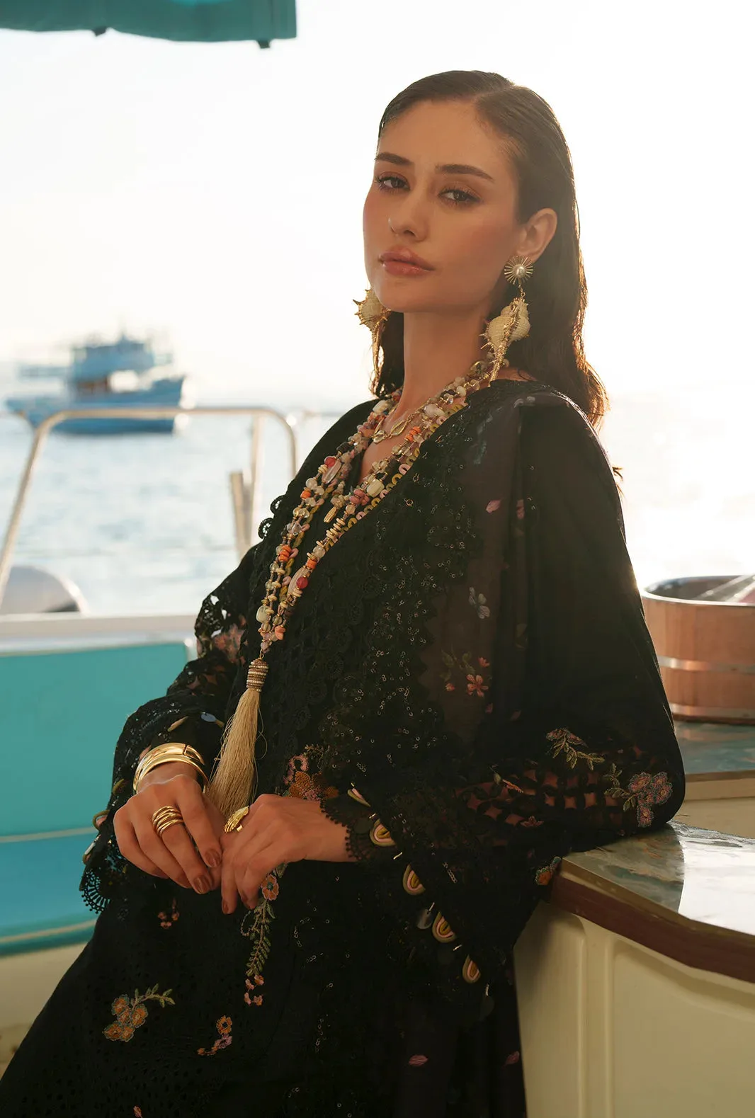 Black Organza – view 4 – Poshaq