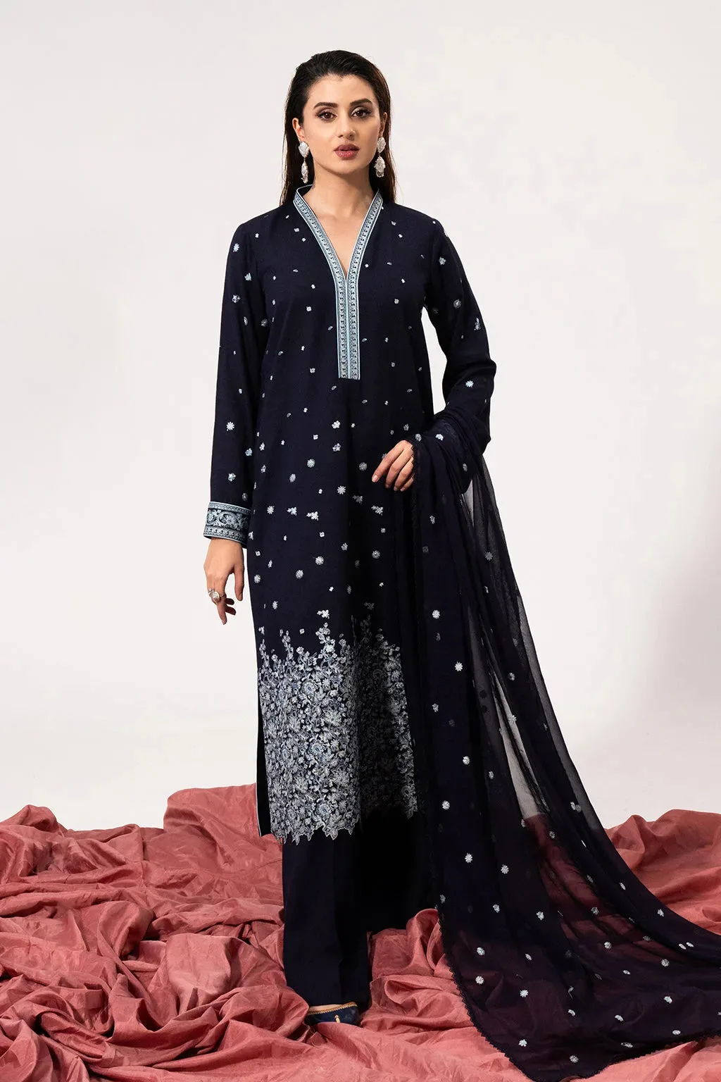 Luminaa Winter 24 Chiffon – view 1 – Poshaq