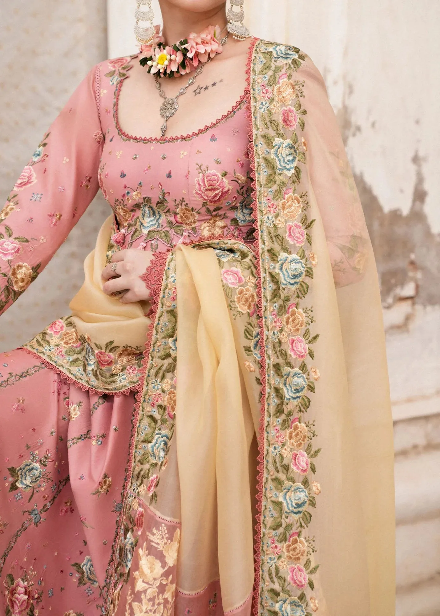 Yellow Organza – view 3 – Poshaq